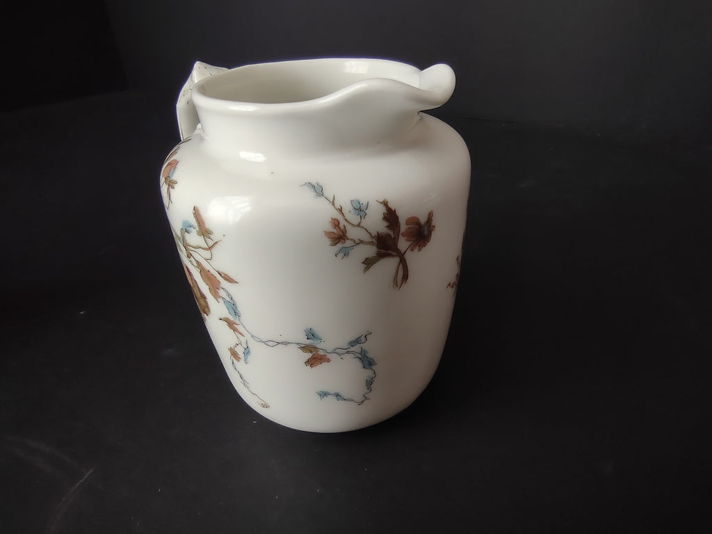 Depose Haviland Limoges Blue Flower Pitcher Creamer (lot 965)