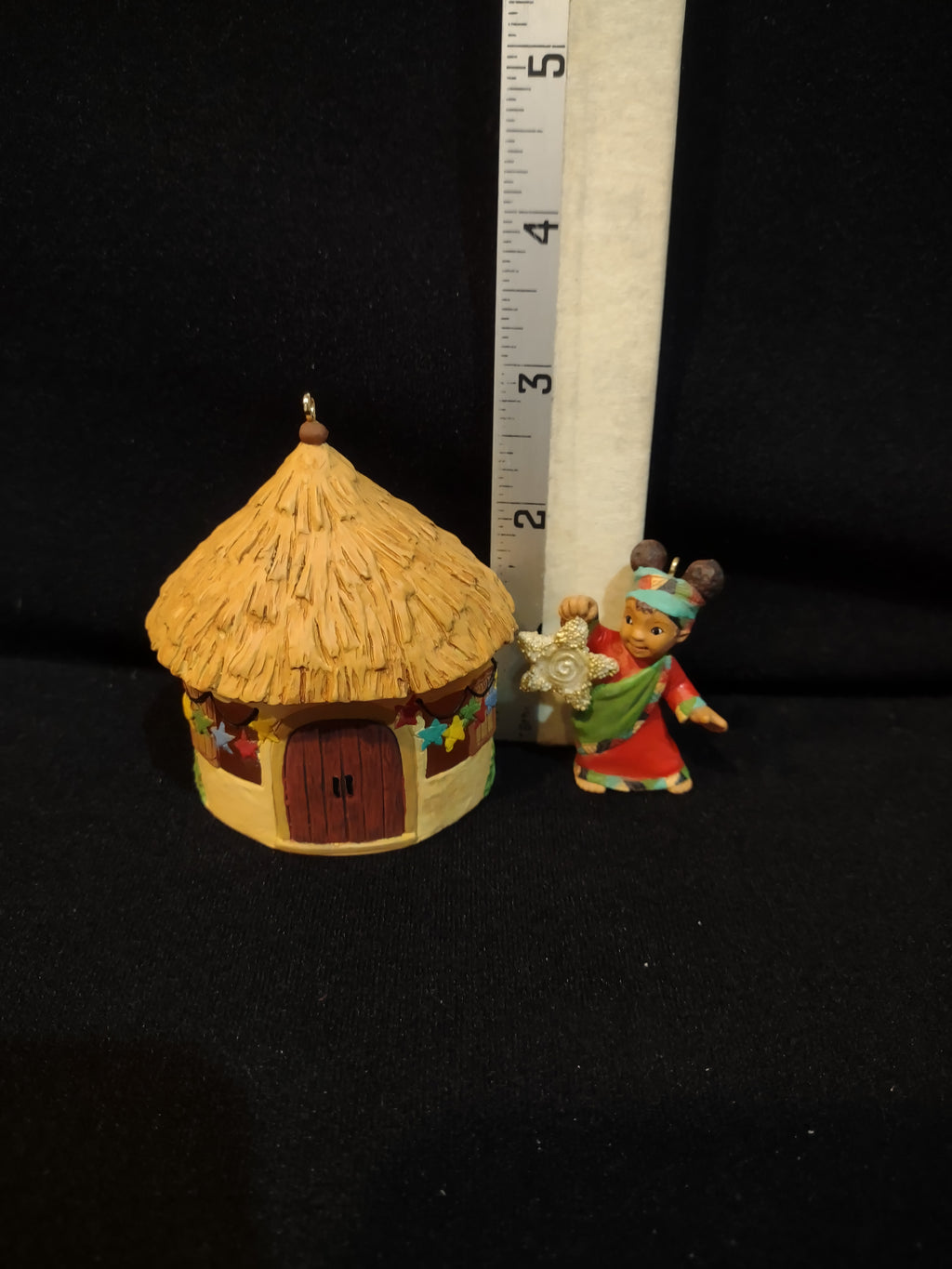 Christmas Ornament Hallmark 2007 Joy To The World Collection Africa (Lot 4119)