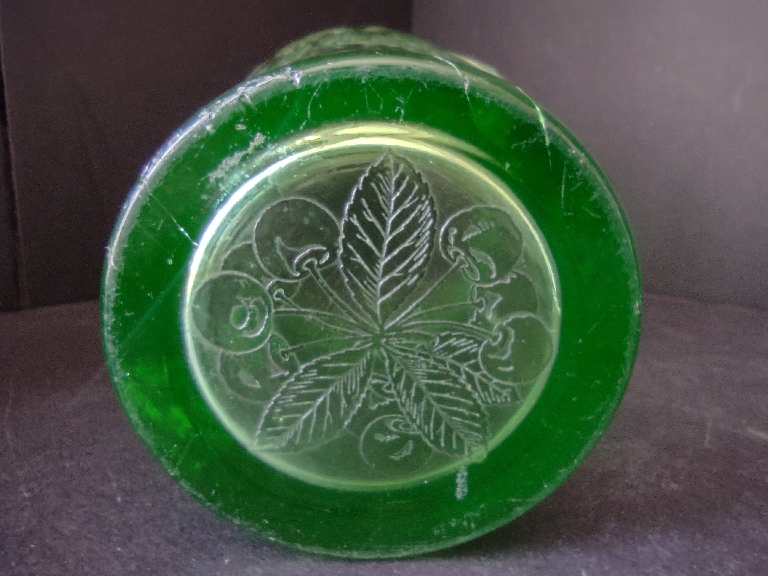 Green Light Up Uranium Glass Pitcher Jeanette Flat Panel Cherry Blossom lot 2718