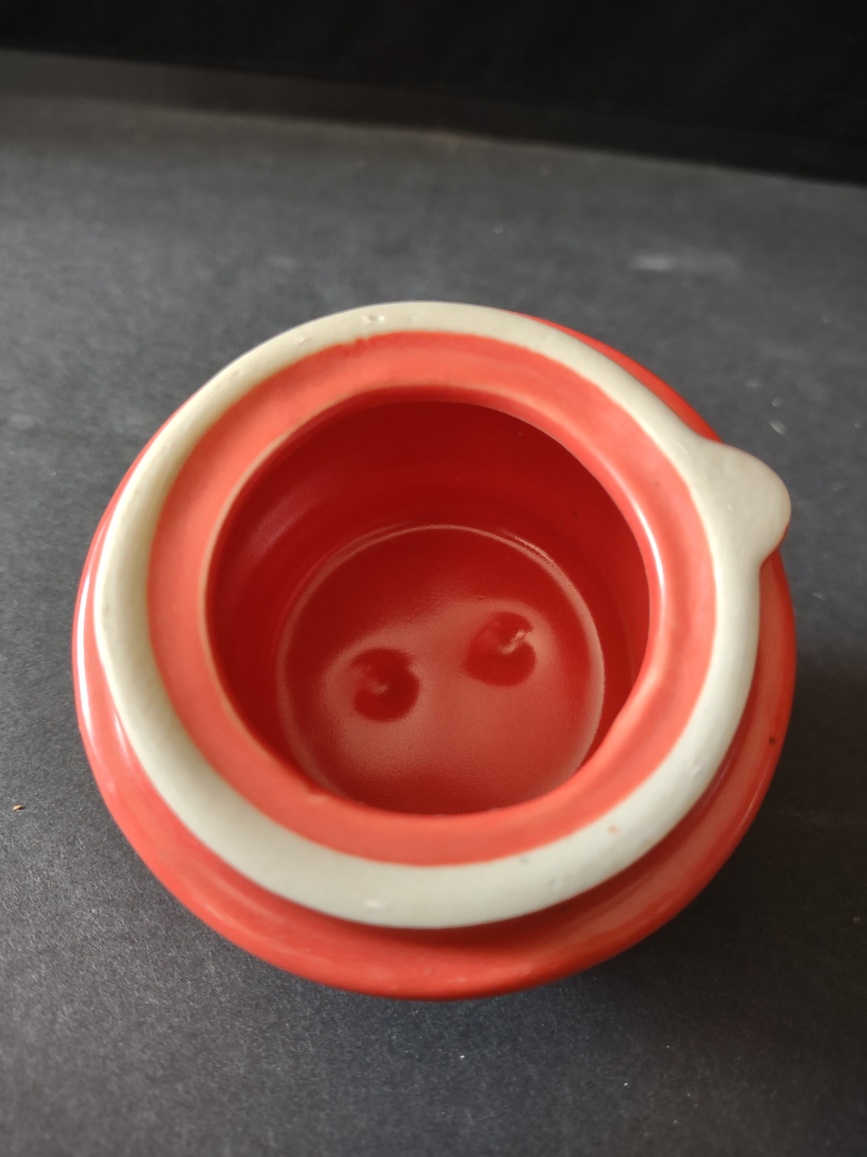 Ceramic Teapot Red Pink Ombre Beehive Lid Art Deco (Lot 5318)