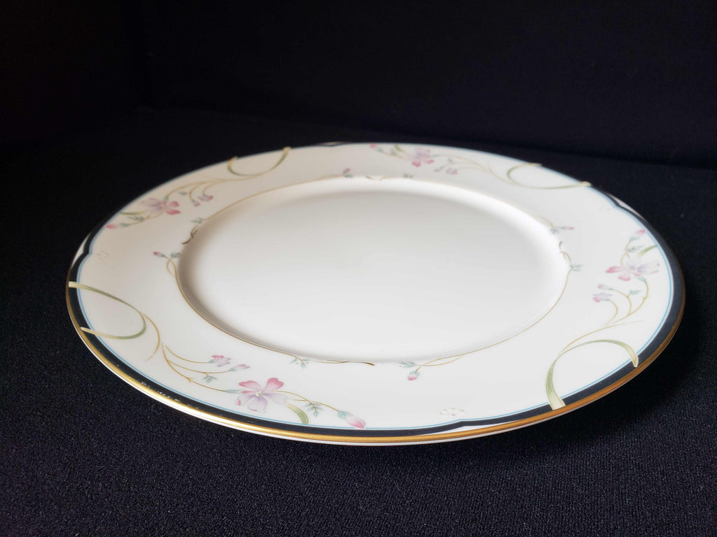 Vintage Lenox Debut Constance Fine Bone Luncheon Plate 10-3/4" (lot 1914)