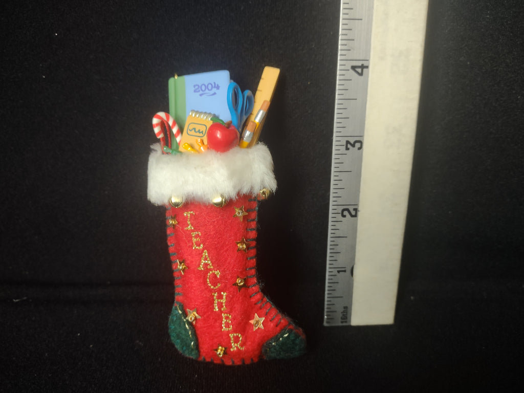 Hallmark Keepsake Christmas Tree Ornament 2004 Teacher (lot 1692)