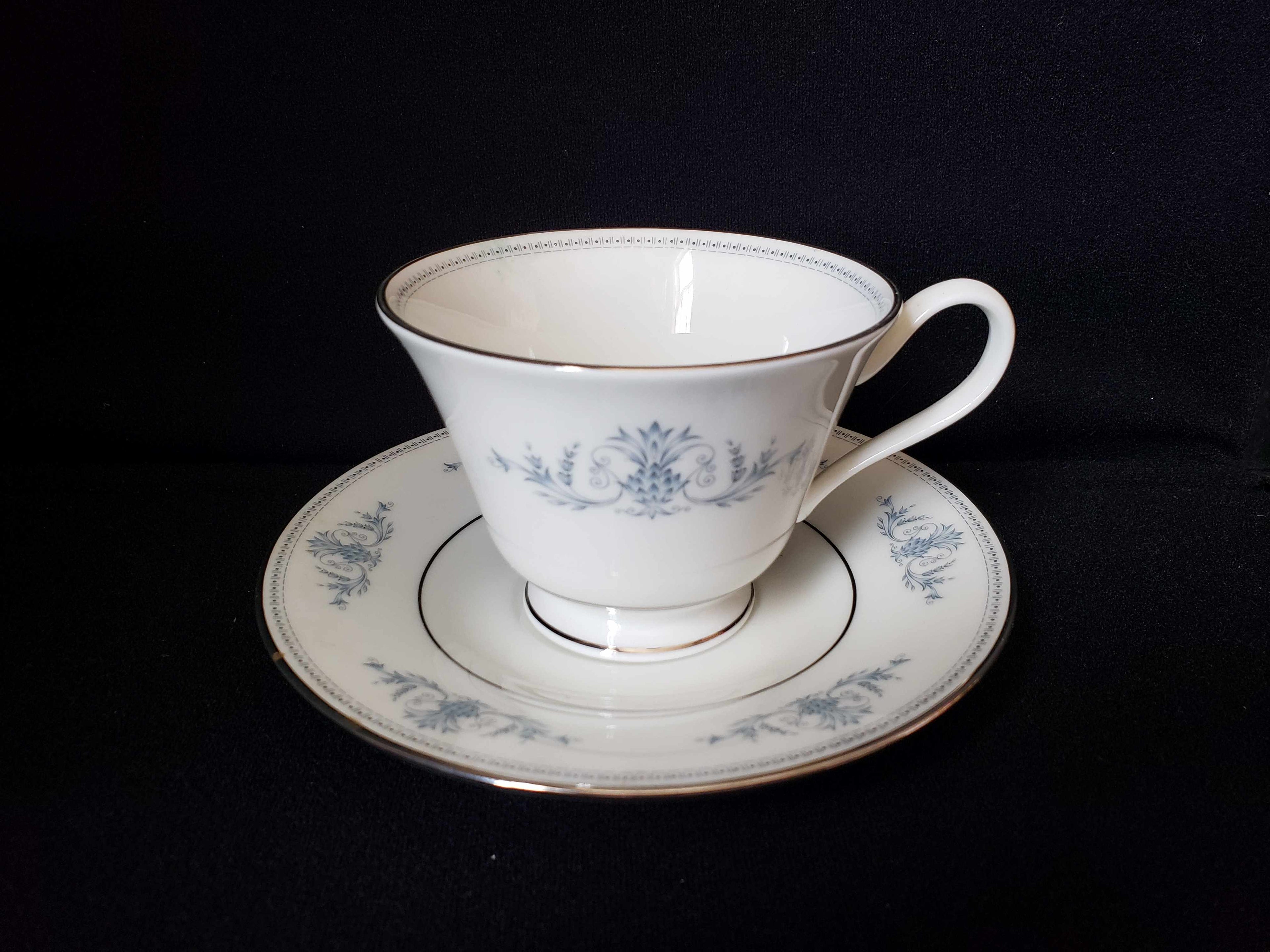 Vintage Lenox Bryn Mawr Tea Cup with Saucer (lot 1929)