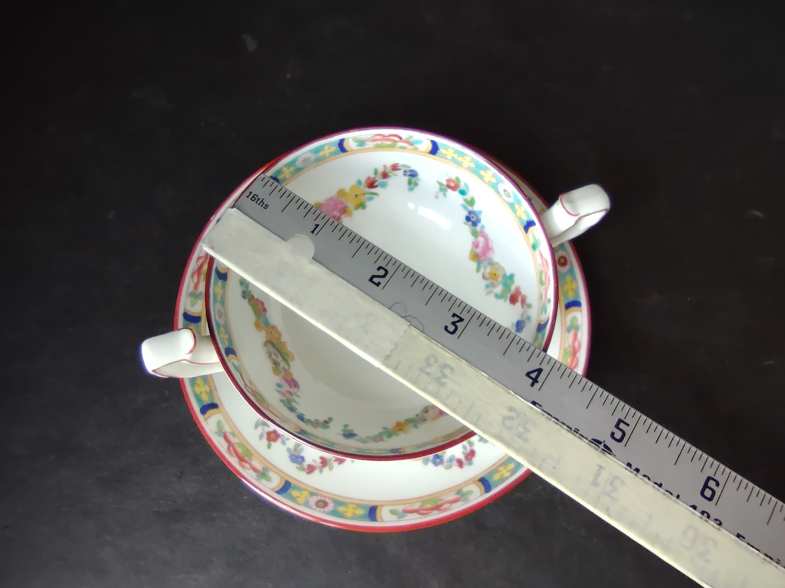 Vintage Minton Rose Garland Swag Boullion Saucer Bone China England (lot 5479)