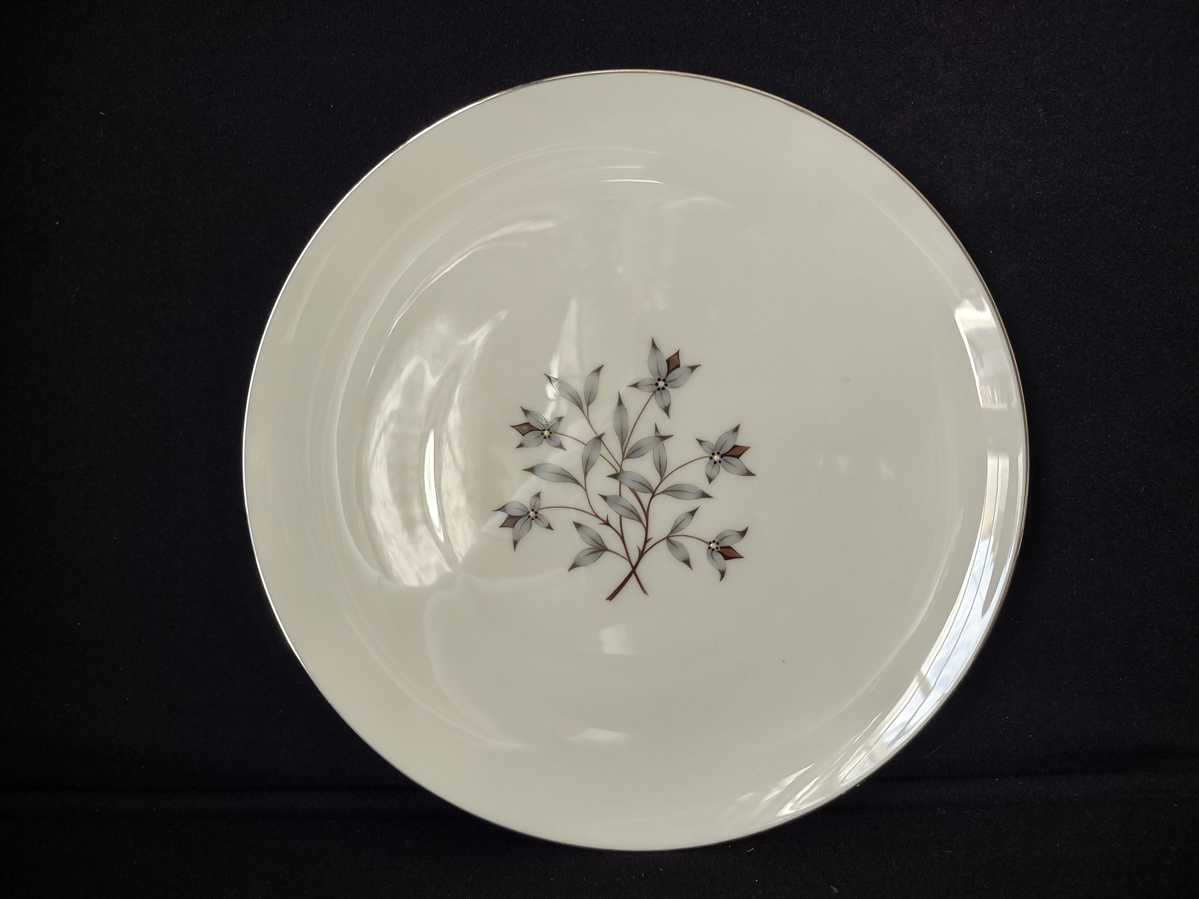 Vintage Lenox Princess X-516 Gold Trim Dinner Plate 10-1/2" (lot 1906)