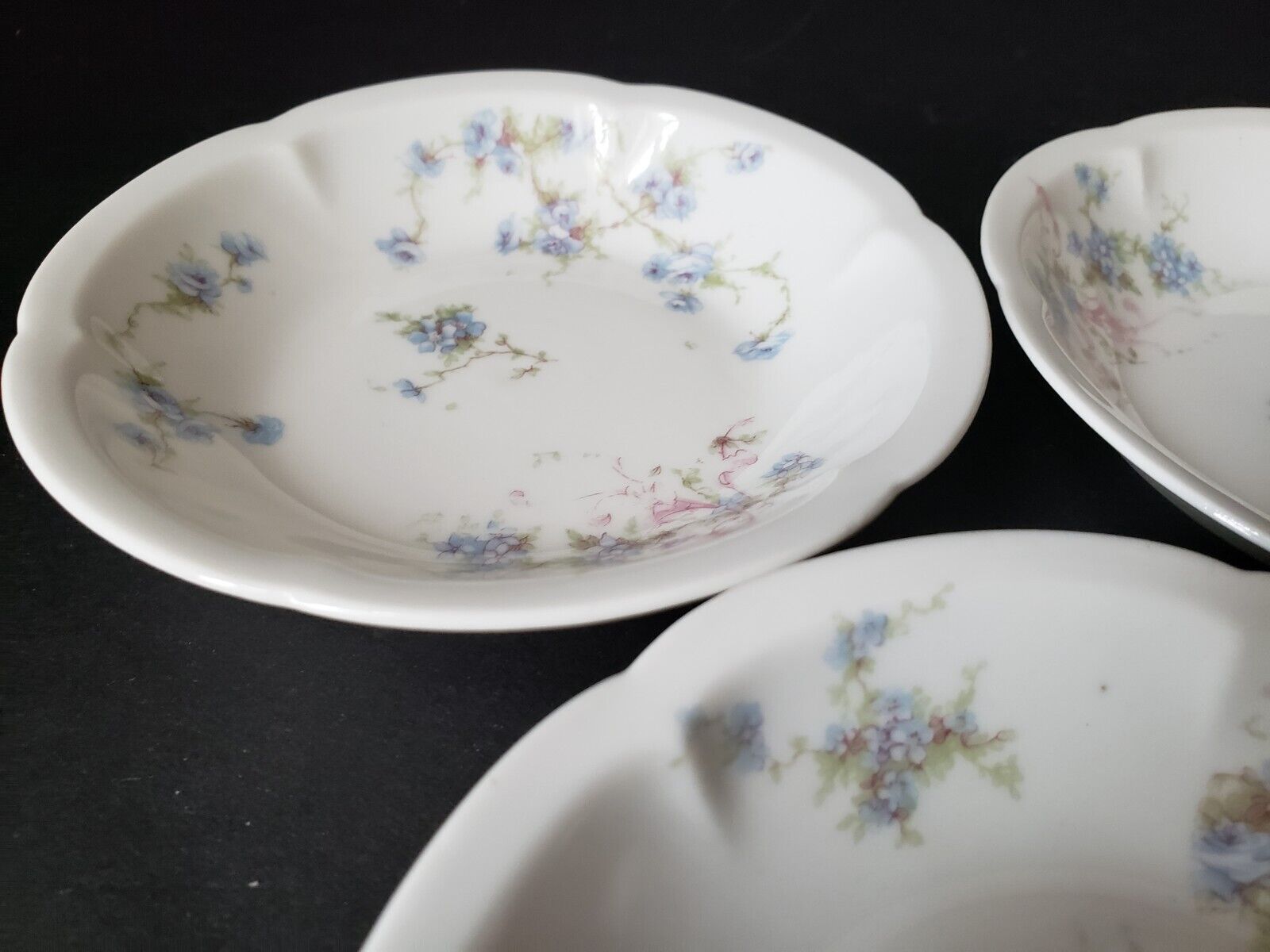 Haviland Limoges France 5 x Bowl 5" Gold Trim Pink Blue Forget Me Not (lot 573)