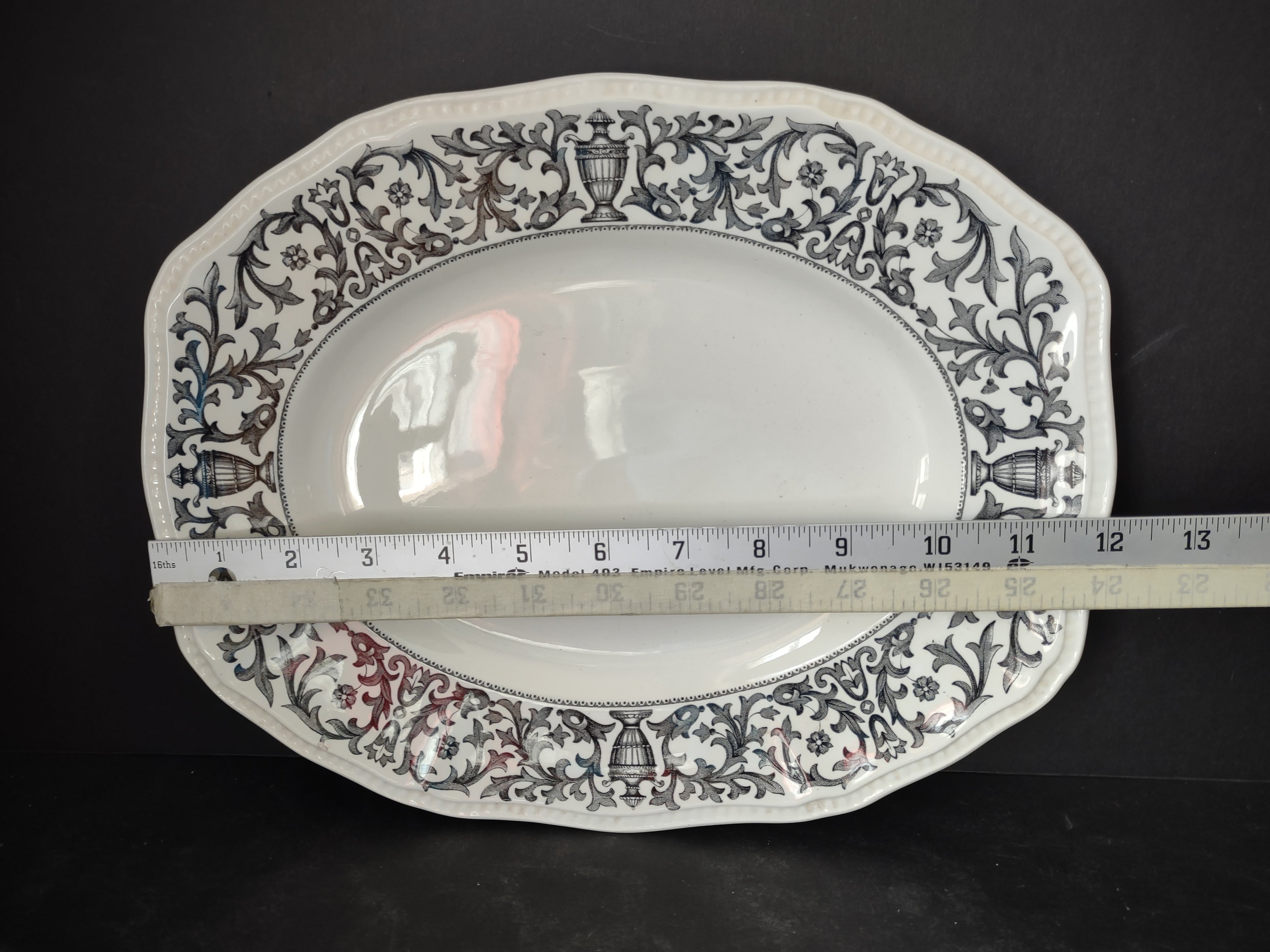 Vintage England Staffordshire Kensington Queen Ann Serving Platter (lot 5818)