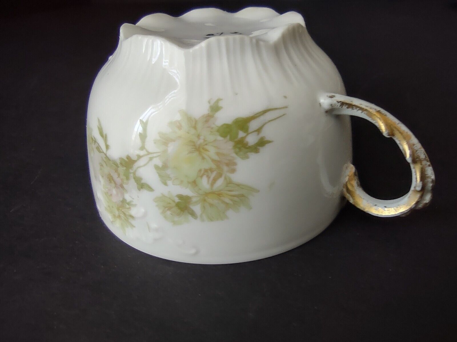 JP Limoges France Porcelain Teacup & Saucer Green Flower Gold Handle (lot 734)