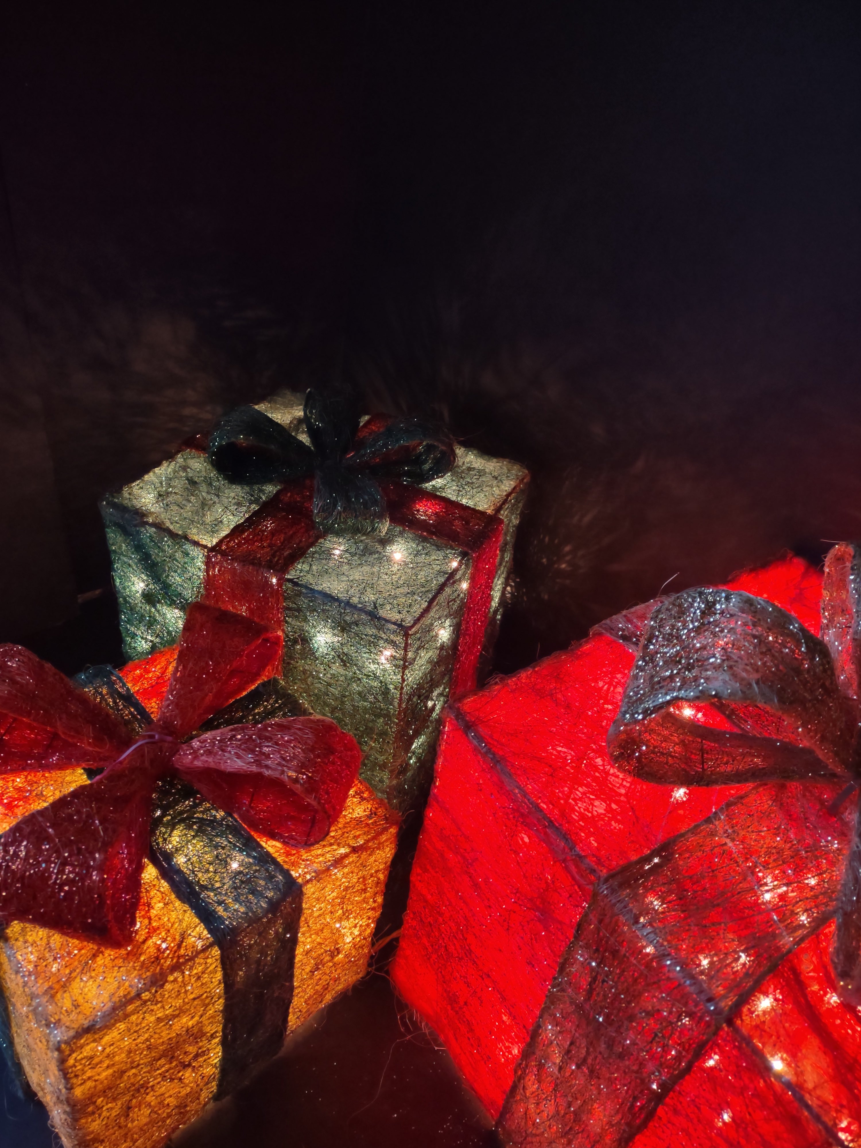 Christmas 3 Gift Box Set Multi-Color Sisal 140 Lights (lot 1390)