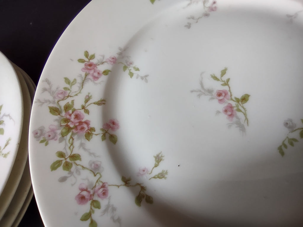 Haviland Limoges 4 x Salad/Dessert & 4 x Bread/Butter Plate Grey Moss (lot 919)