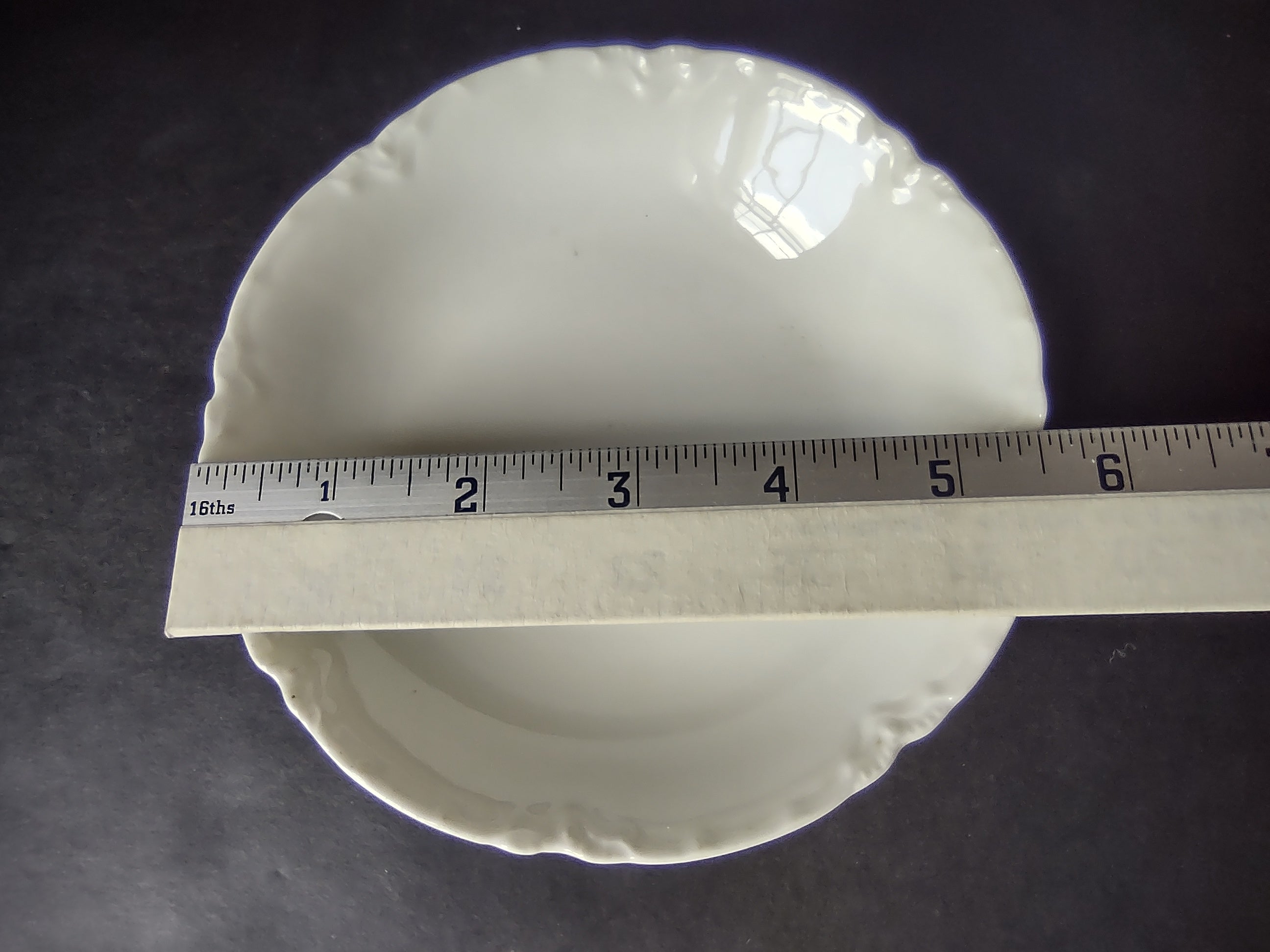 Haviland France Limoges Small Bowl Coupe Plate 5-1/2" Plain White (lot 1028)