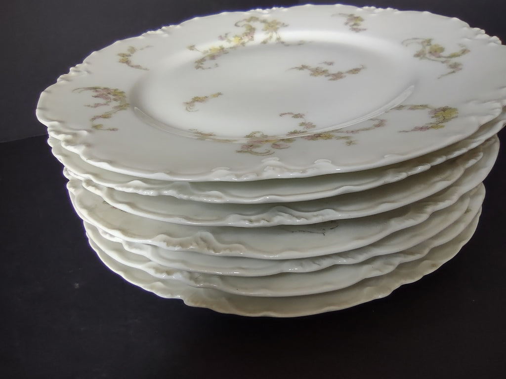 Haviland Limoges 7 x Luncheon Salad Plate Scalloped Edge Flowers (lot 829)