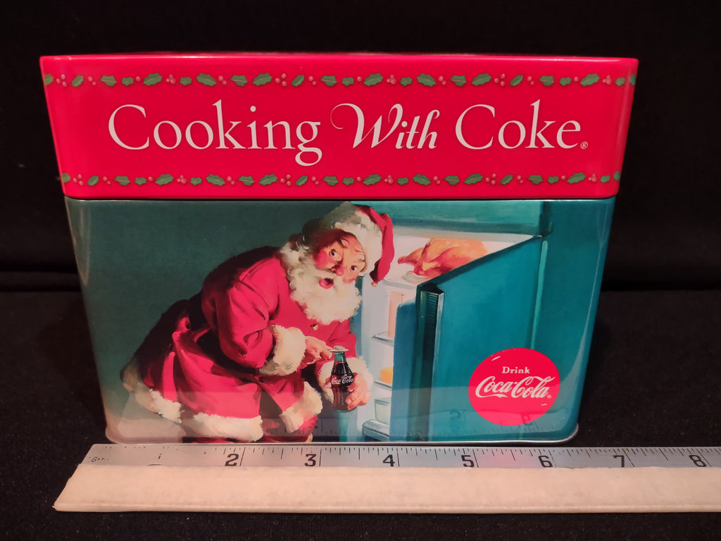 Vintage Cooking with Coca-Cola Recipe Box with Recipes (lot 5418)