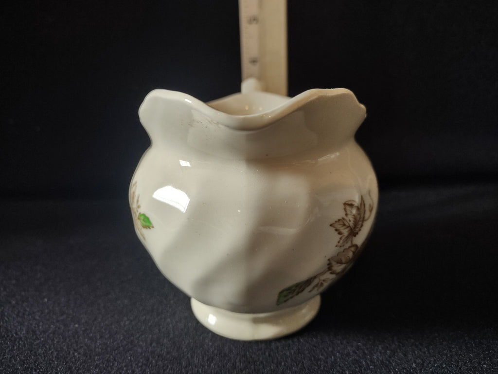 Vintage Johnson Bros Harvest Time Ironstone England Creamer (lot 5626)