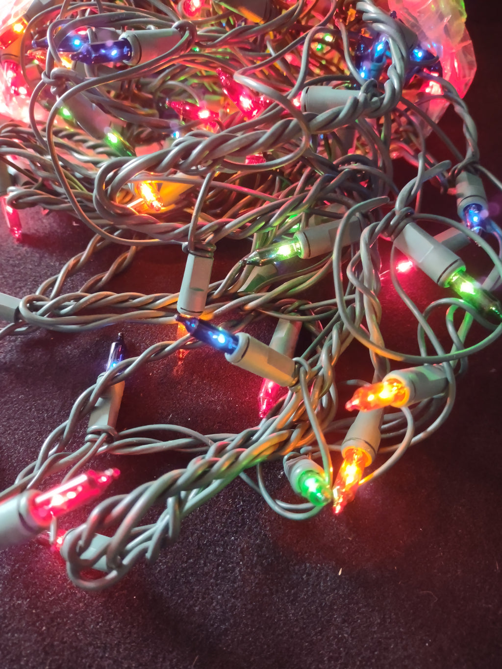 Christmas Multicolor 200 Mini Net Lights (Lot 4327)