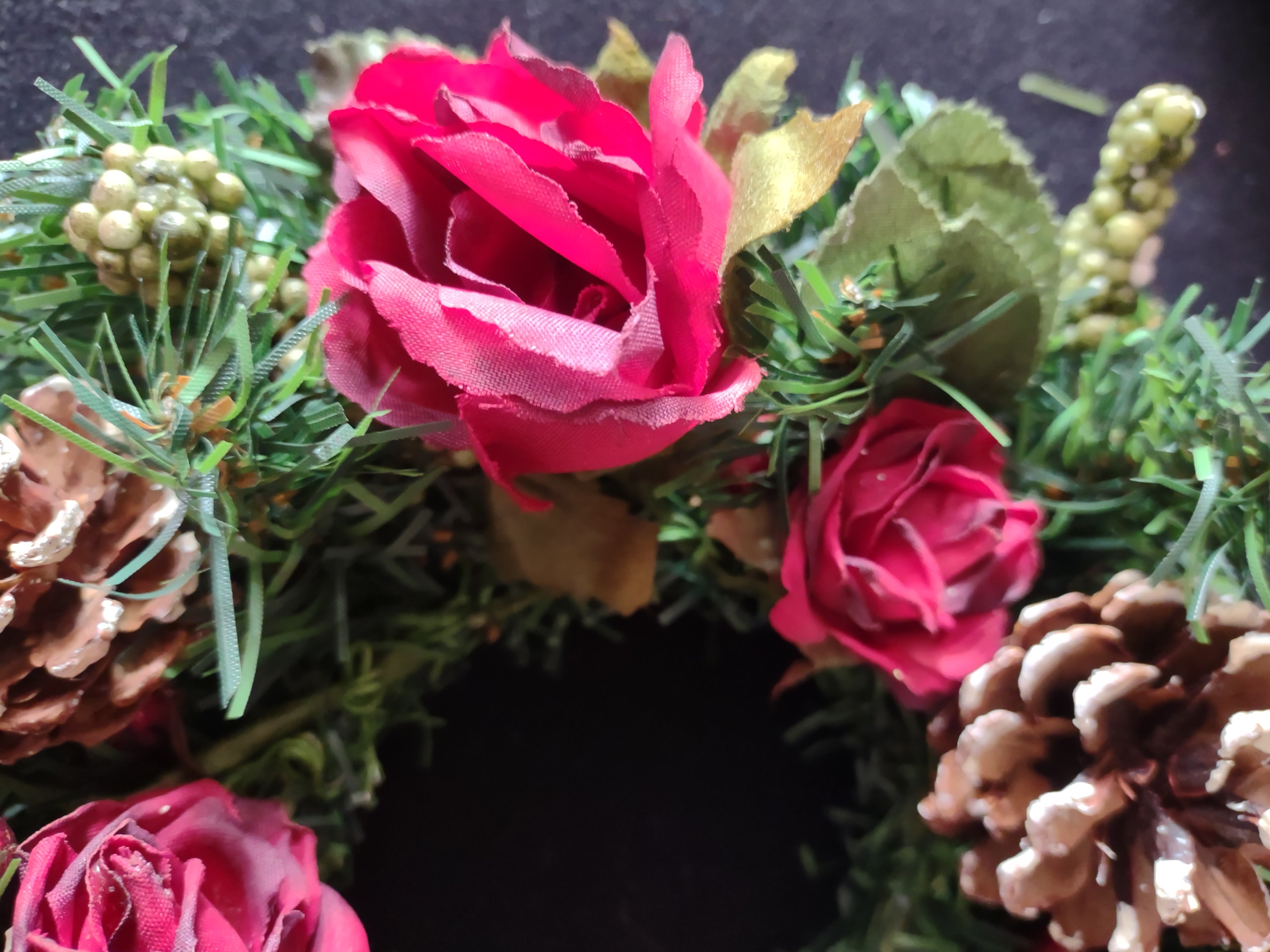 Vintage 2 Small 8" Wreath Pine Cones Roses Berries with 3" Center (Lot 4769)