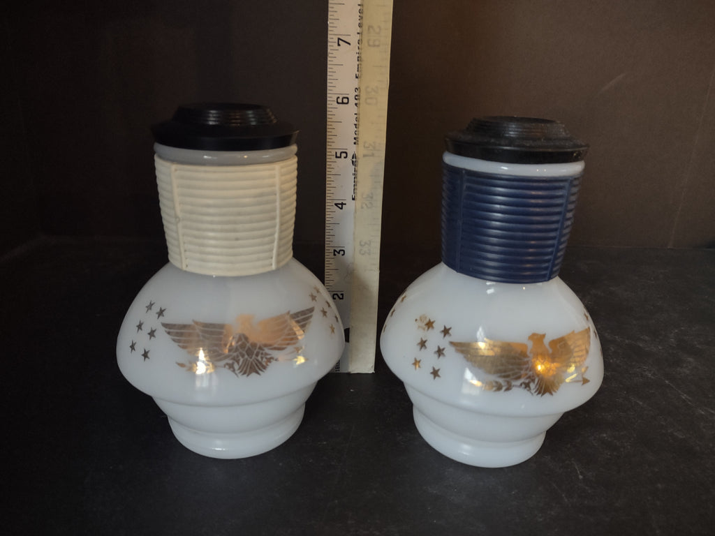 Vintage Mckee Hottle Glassmaker Milk Glass x 2 with Lid with Eagle (lot 5263)