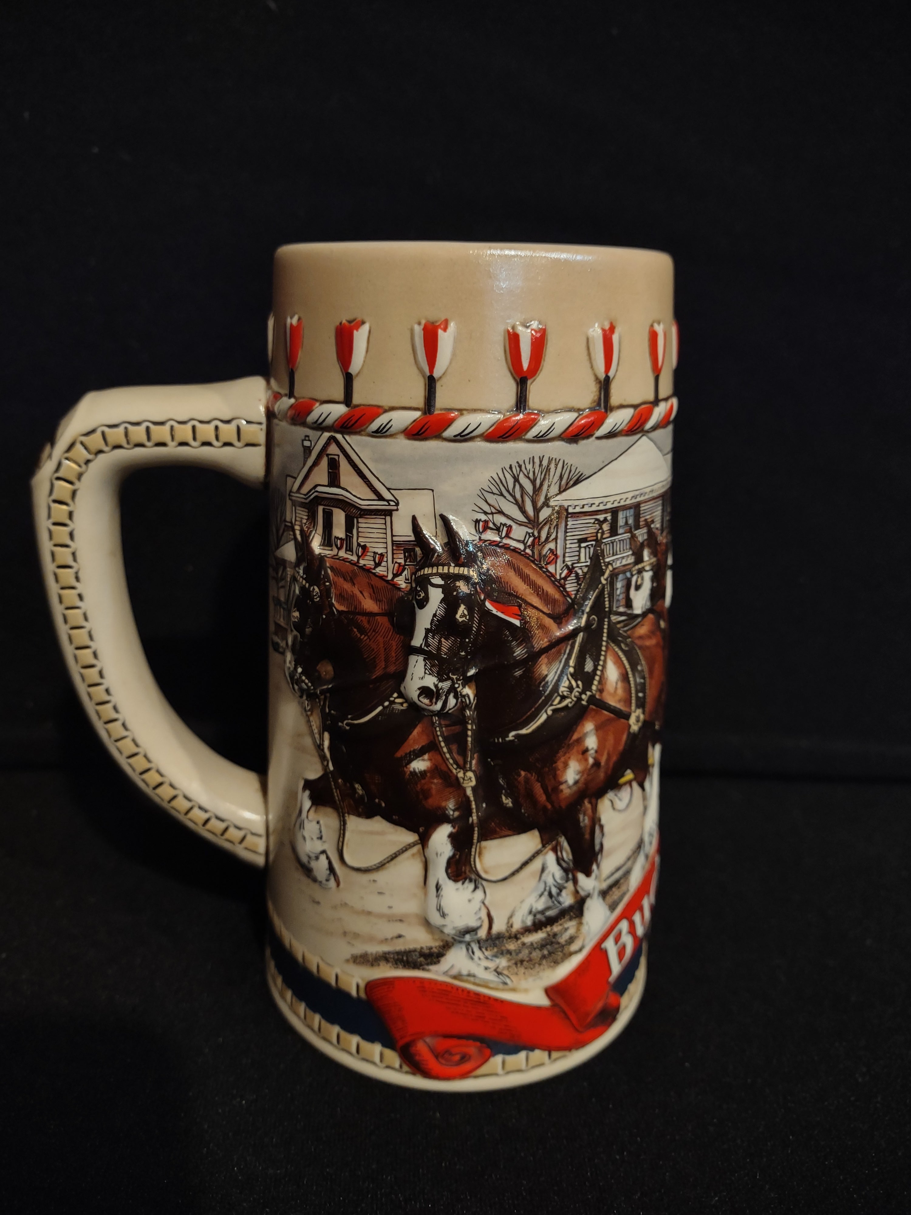 1986 B Series Budweiser Holiday Christmas Beer Stein Clydesdale Mug (lot 2540j)