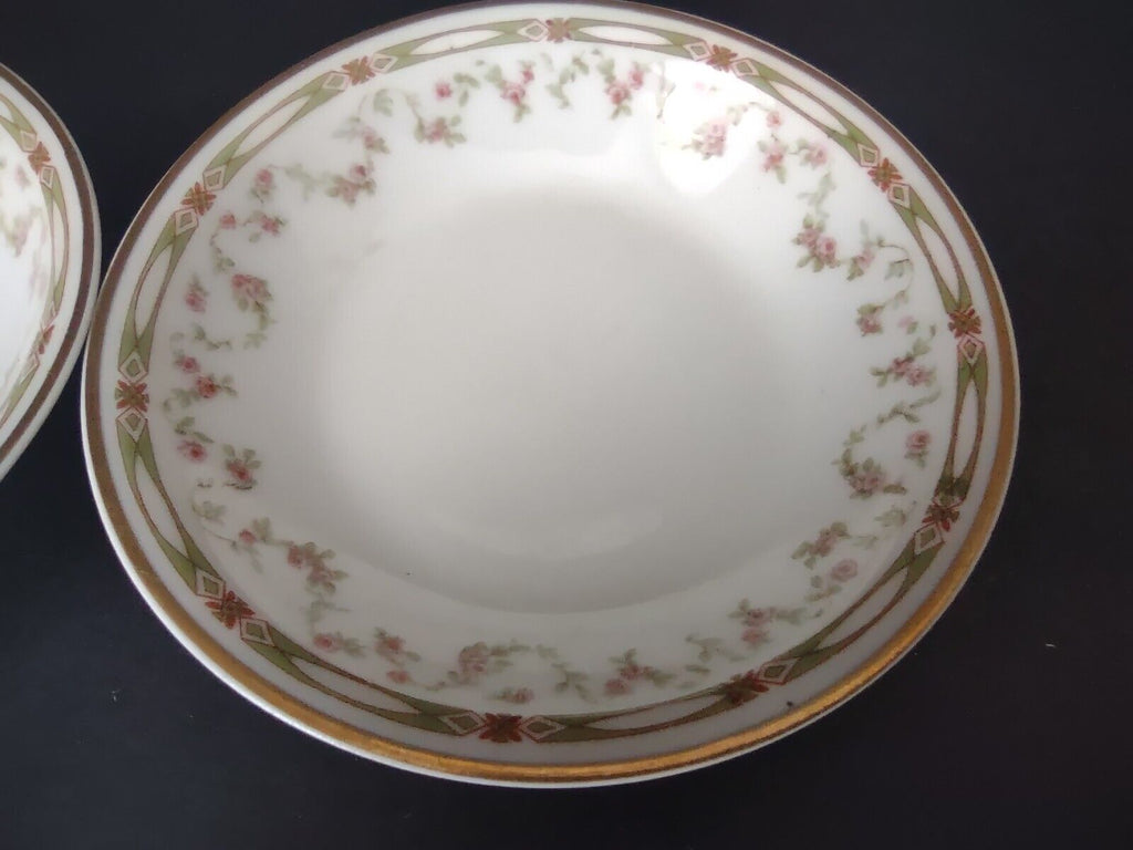 Haviland Limoges Schleiger 346 Red Rose 2 x Coupe Plate 5" (lot 543)