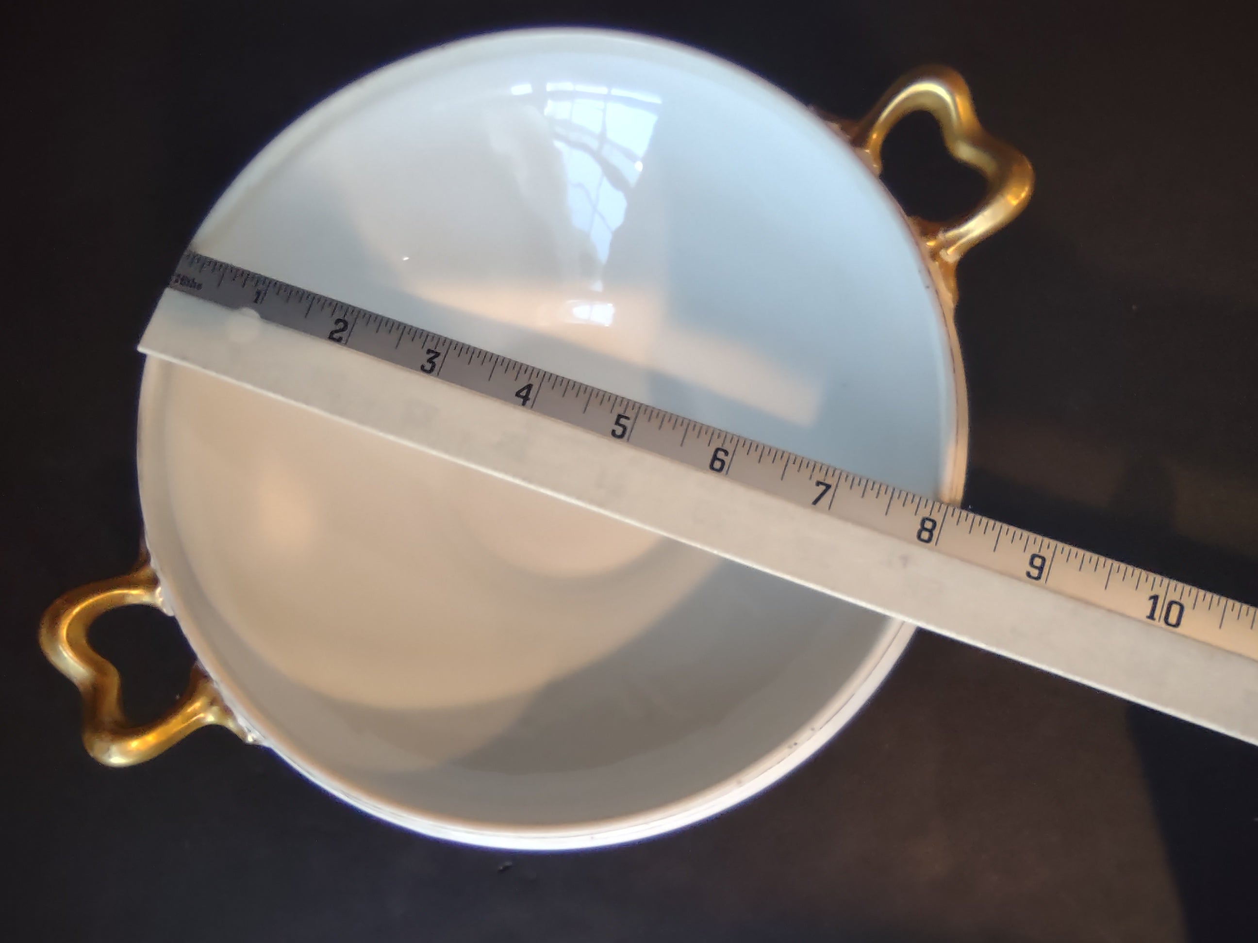 Wm. Guerin Limoges Round Serving Tureen NO LID White Gold Trim (lot 1079)