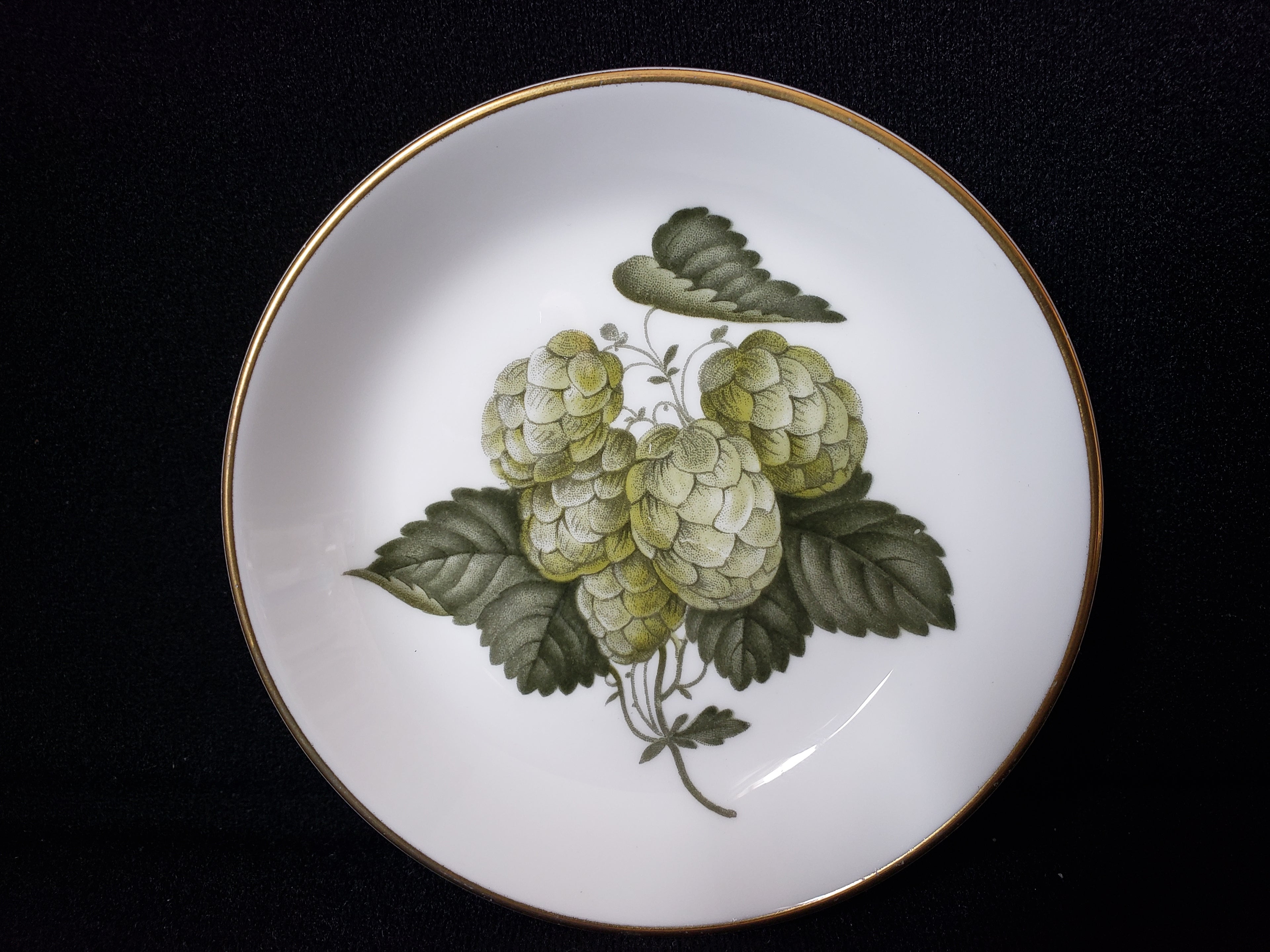 Vintage Royal Worcester Hop Mathon Small Dish 3-7/8" (lot 2089)