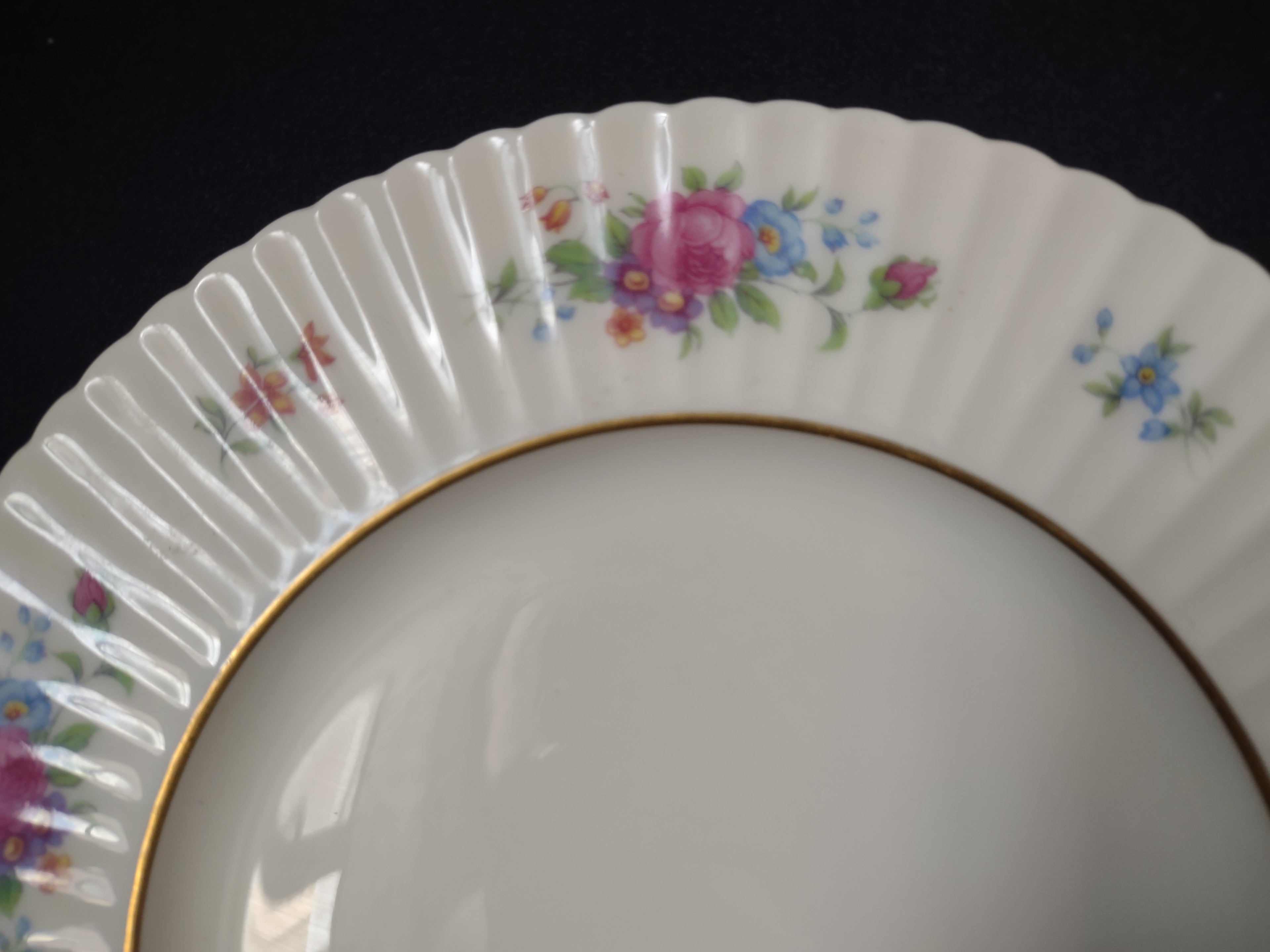 Vintage Lenox Pavlova Dessert or Salad Plate (lot 1844)