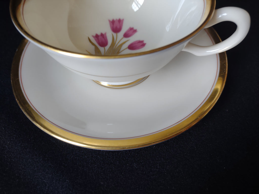 Vintage Lenox Bradford Tulips Gold Trim Tea Cup with Saucer (lot 1827)