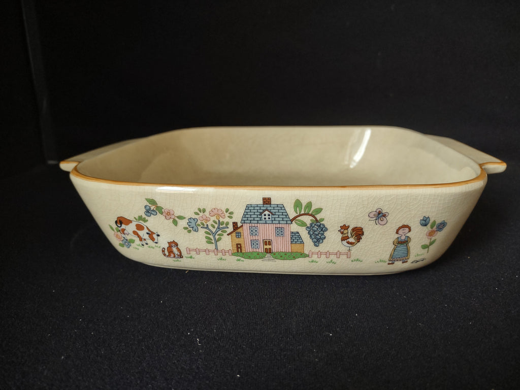 Jamestown Japan Country Home 9" Square Baking Dish (lot 2859c)