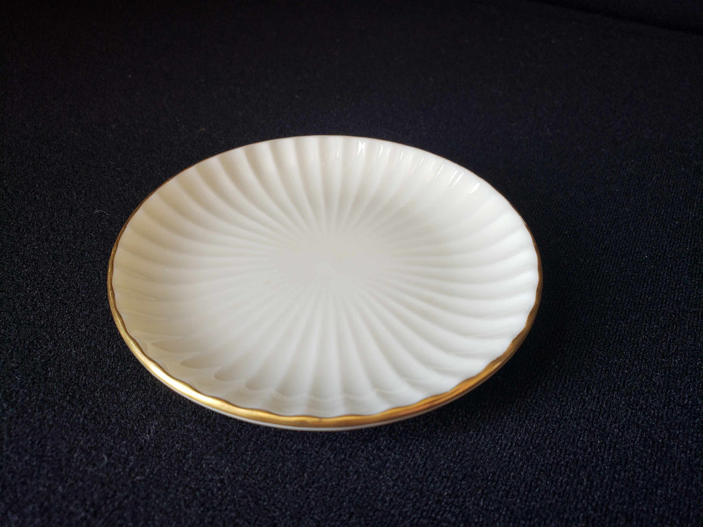 Vintage Lenox Coaster Gold Trim 4" (lot 1945)