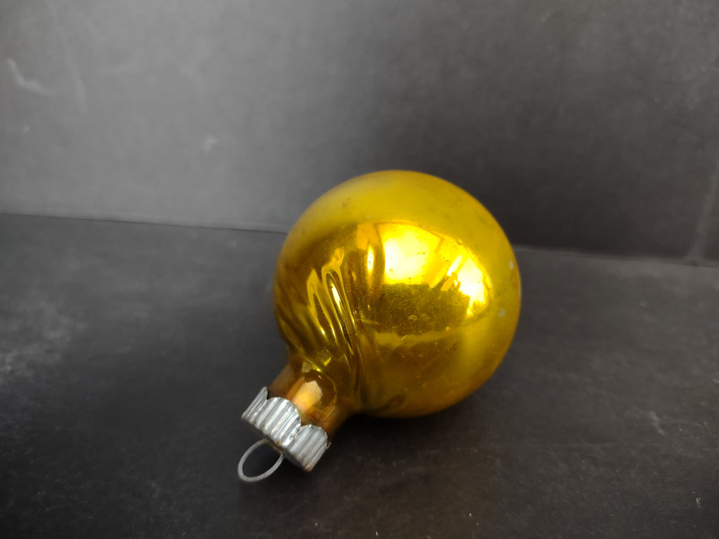 Vintage Christmas Ornament Bulb x 2 Shiny Brite 1-3/4" IMPERFECT (lot 3458)
