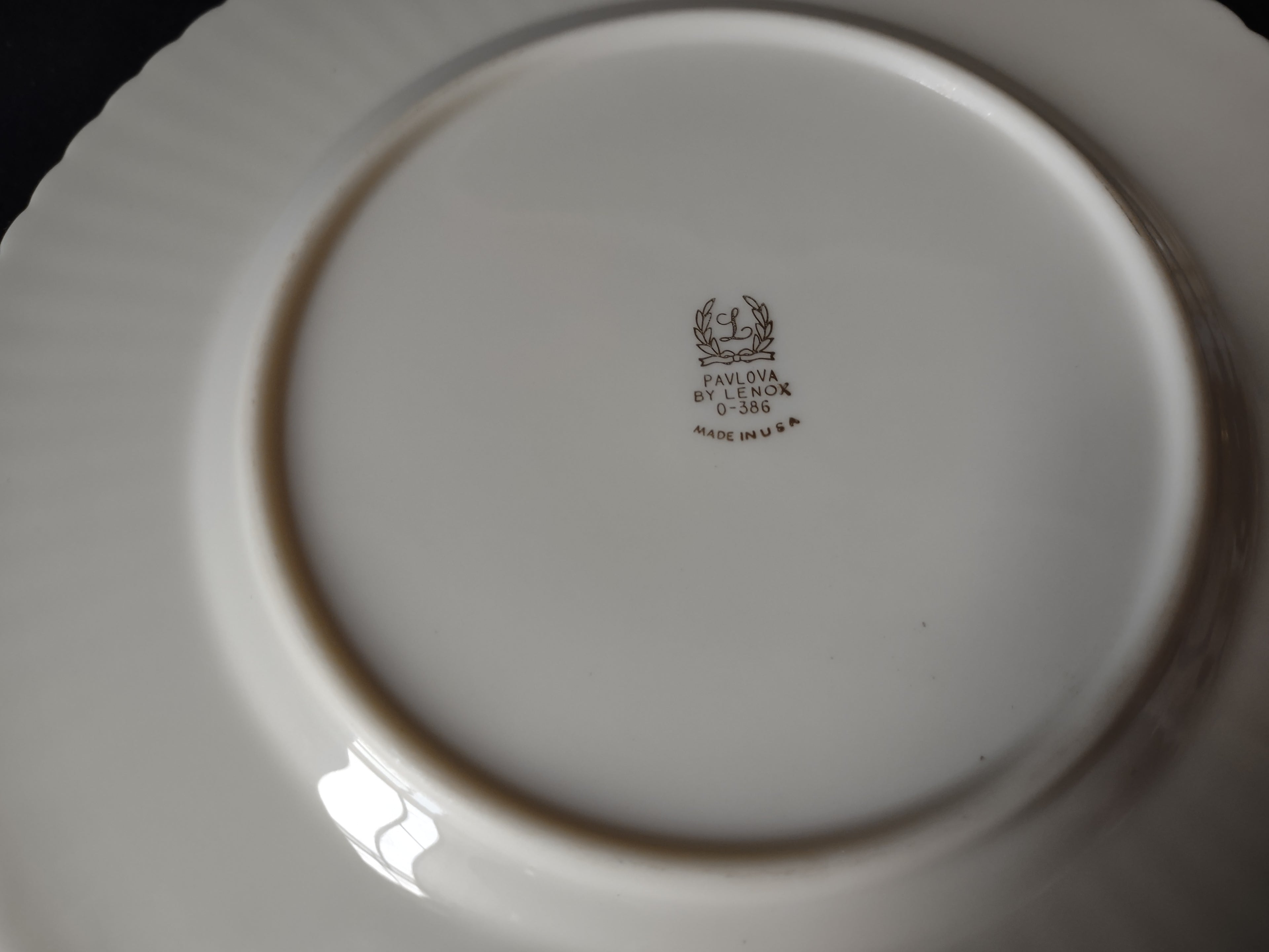 Vintage Lenox Pavlova Dessert or Salad Plate (lot 1844)