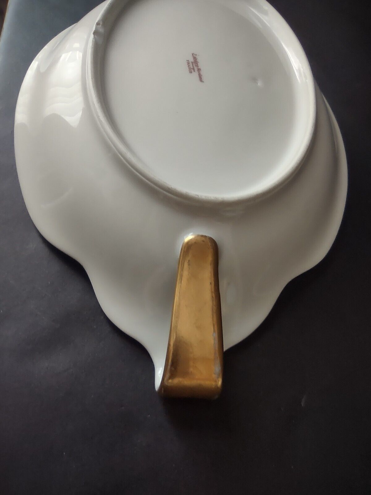 Haviland Limoges France Serving Bowl 12" x 8" Rose Design (lot 608)