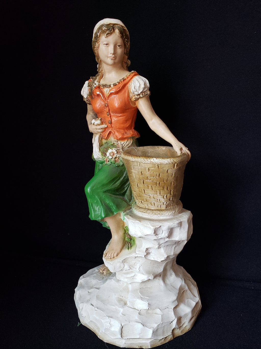 Universal Statuary Village Girl 14" (lot 2139)