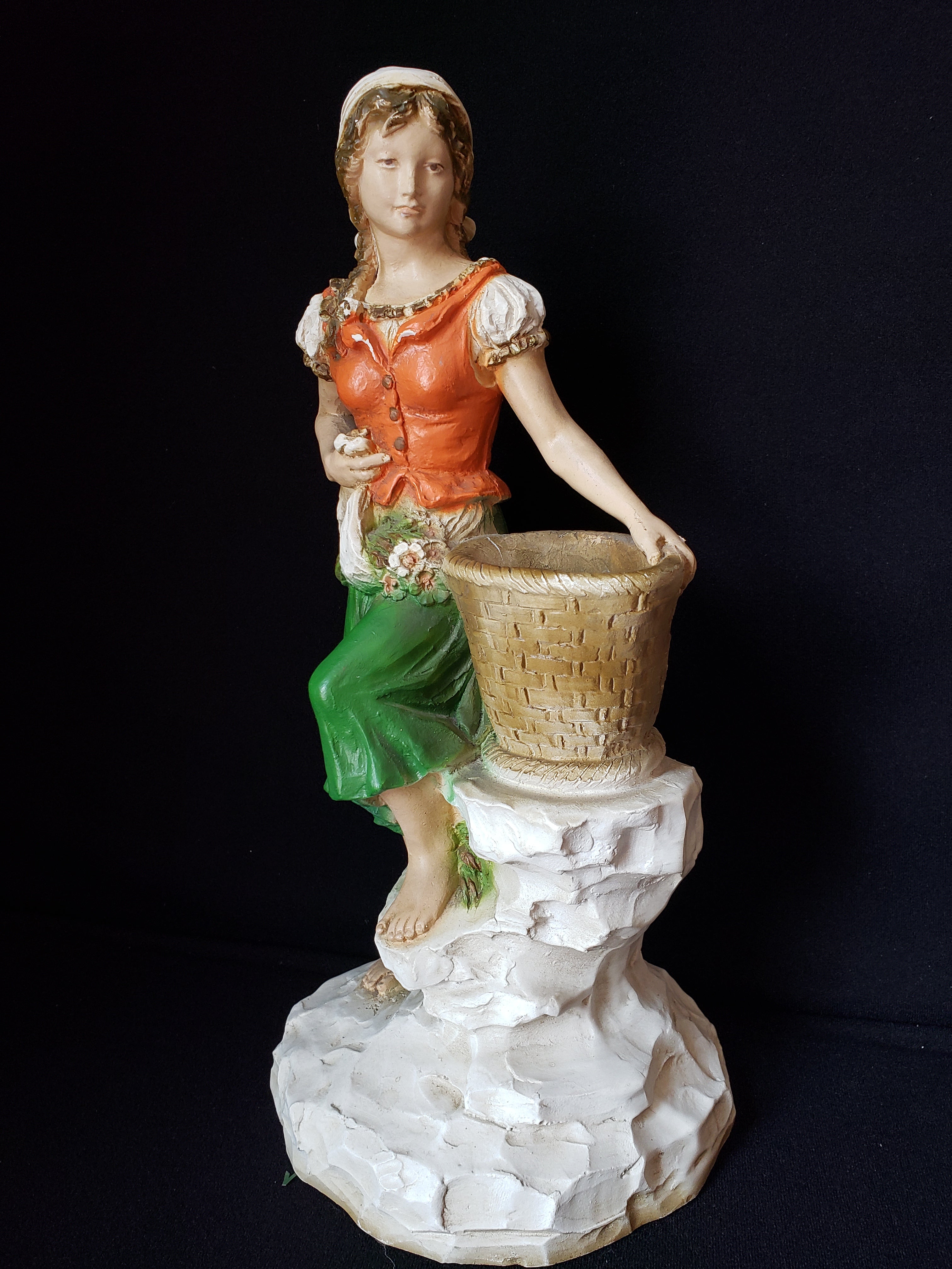 Universal Statuary Village Girl 14" (lot 2139)