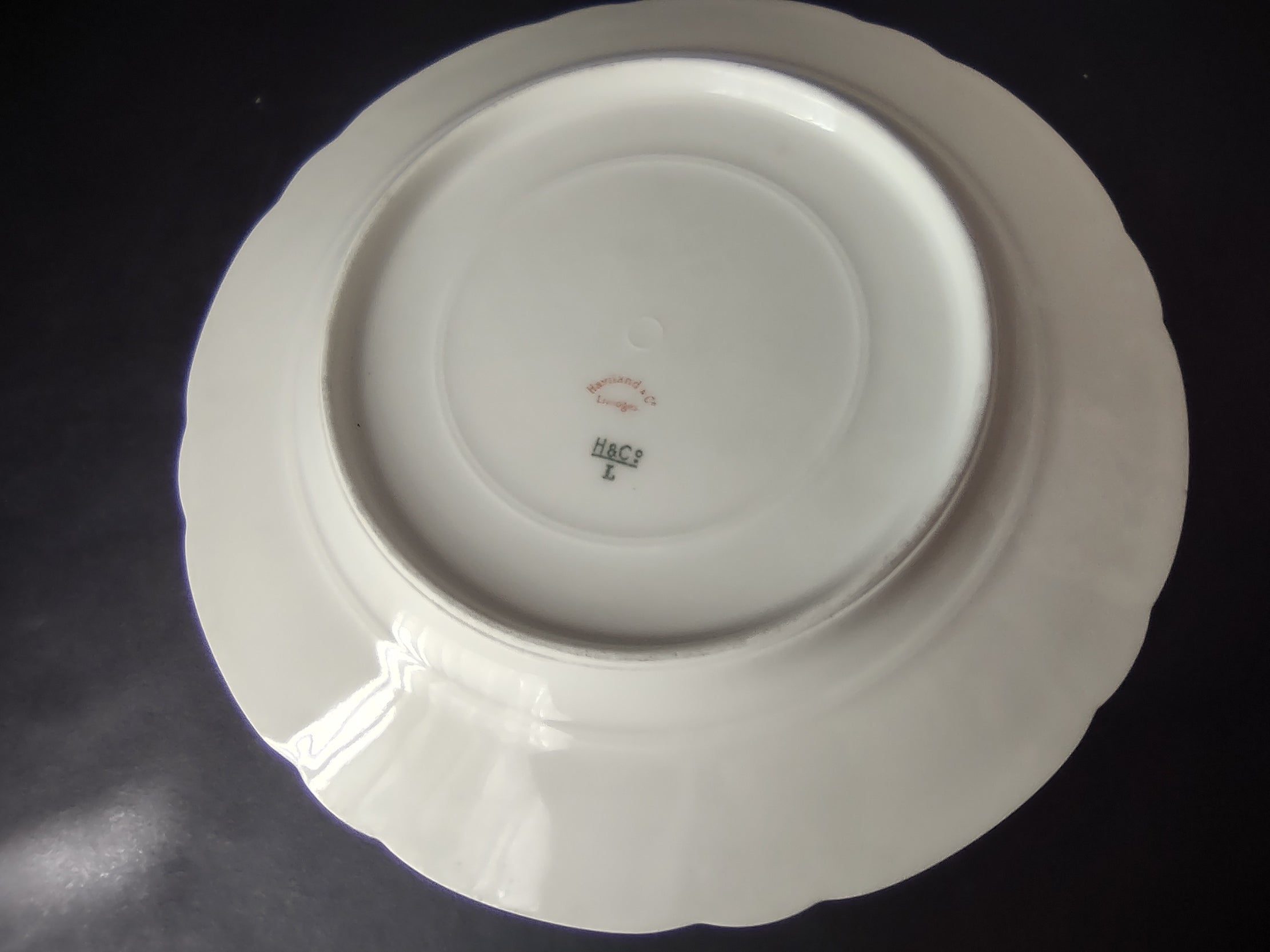 Antique 1889 Haviland Limoges Blue Red Flower Luncheon Plate (lot 949)
