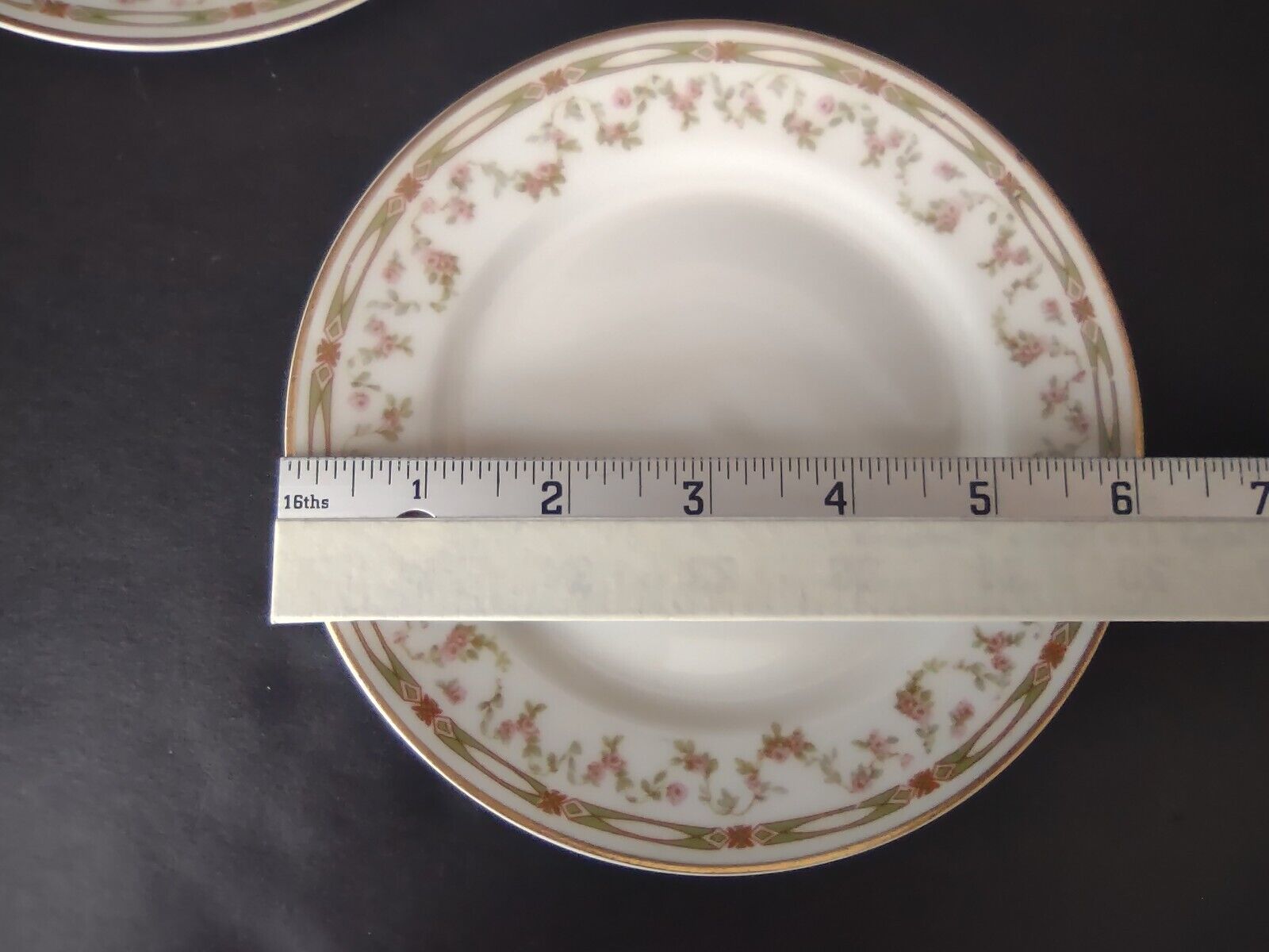 Haviland Limoges Schleiger 346 Red Rose 2 x Bread Butter Plate 6-1/4" (lot 546)
