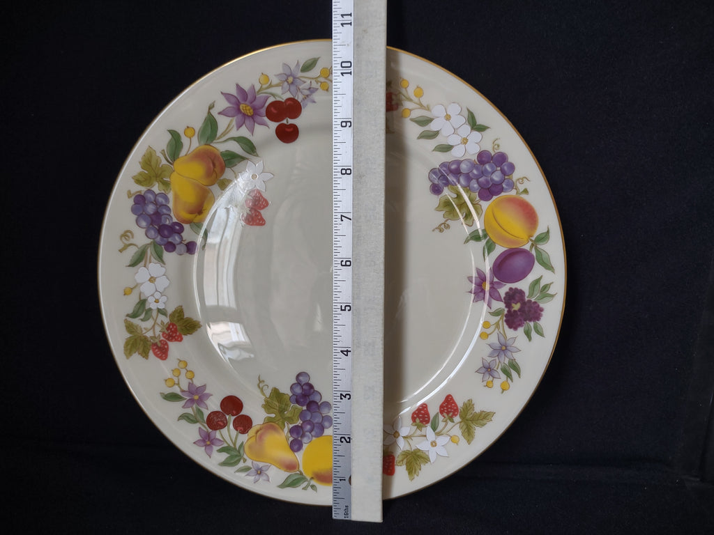 Vintage Lenox Special Fruit Design Dinner Plate 10-3/4" (lot 1849)