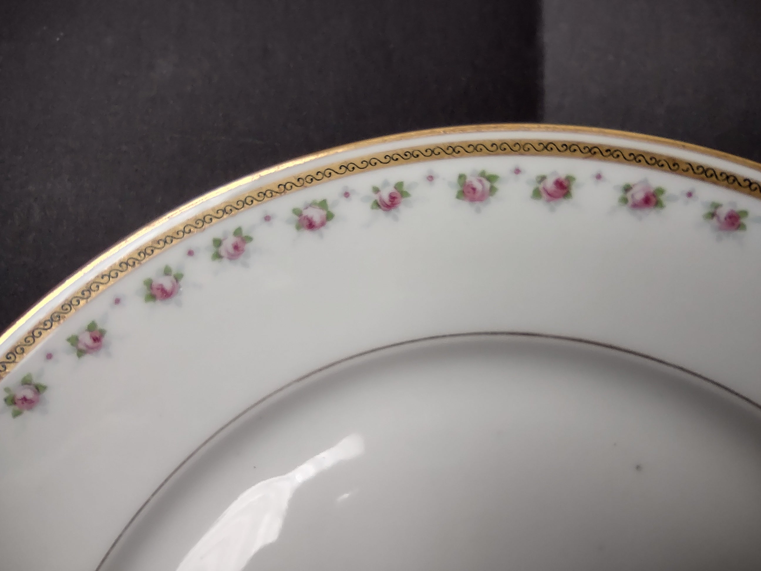 Wm. Guerin Limoges Luncheon/Salad Plate Rose French Chick (lot 984)