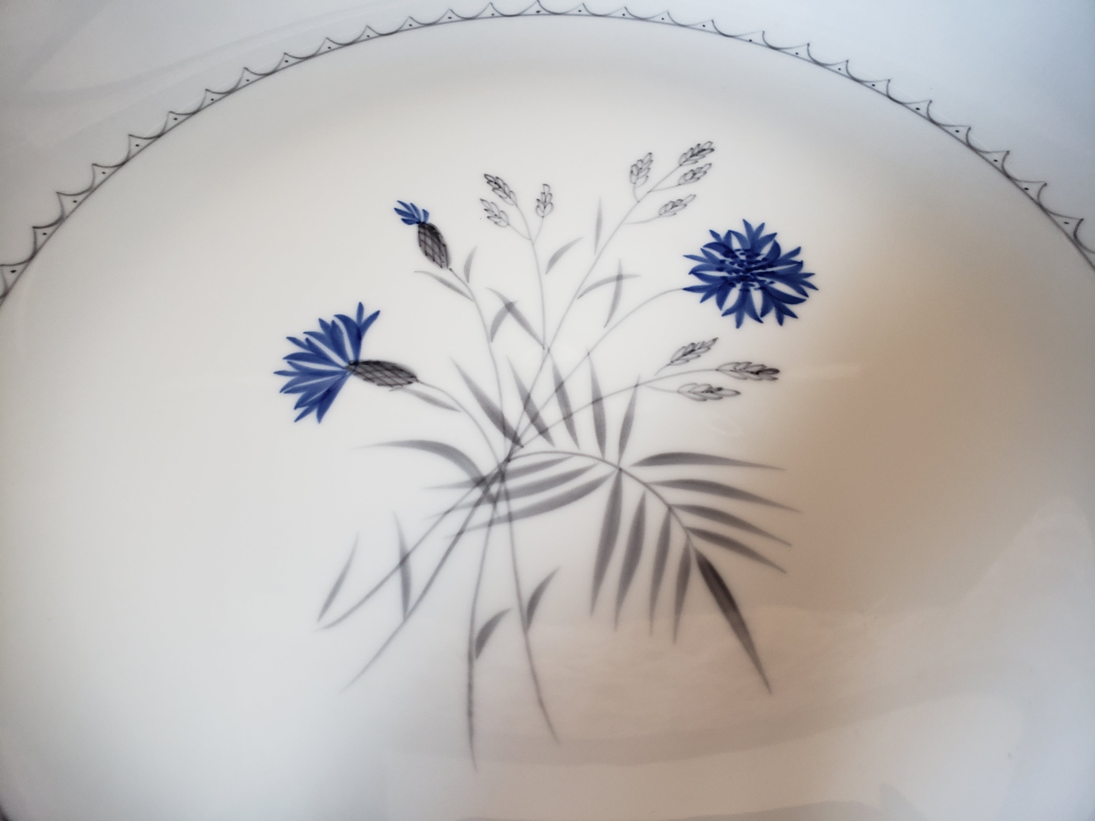B & G Kyobenhavn Denmark Serving Platter Blue White Flower 12-1/2" (lot 2200)