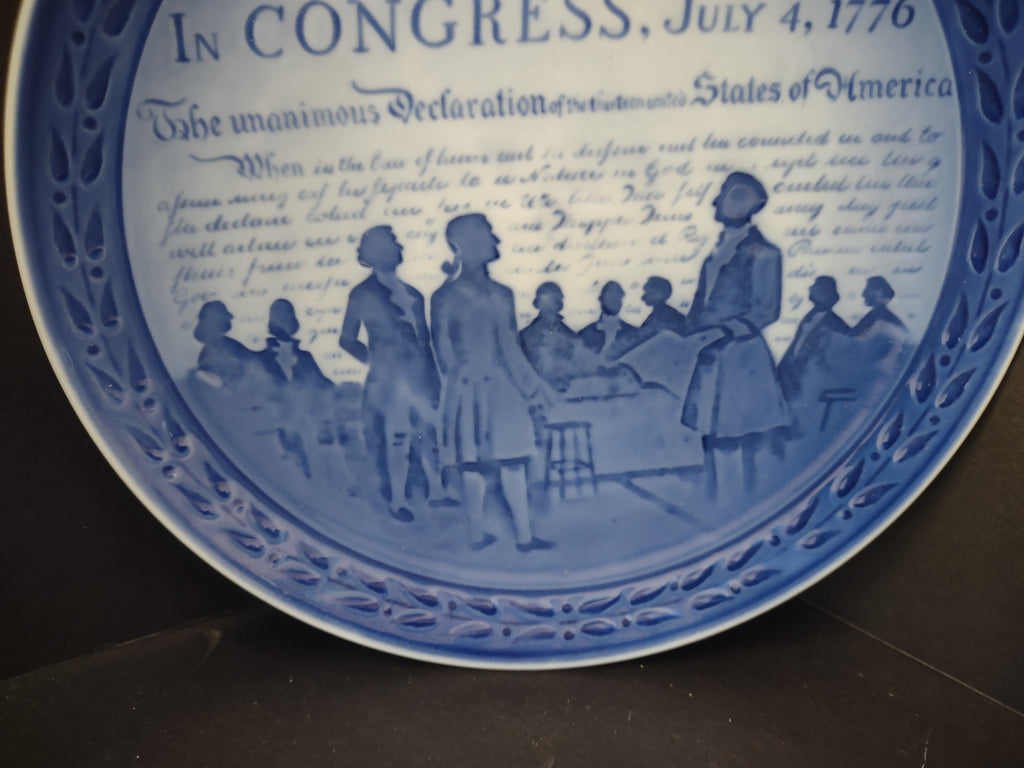 Royal Copenhagen Porcelain Declaration Independence Plate Blue White (lot 3090)