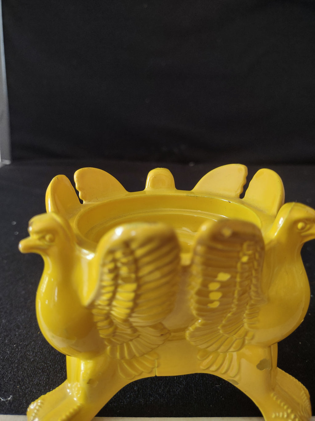 Vintage Jeannette Glass Yellow 3 Eagle/Dove Candle Holder/Egg Cup (Lot 3967)