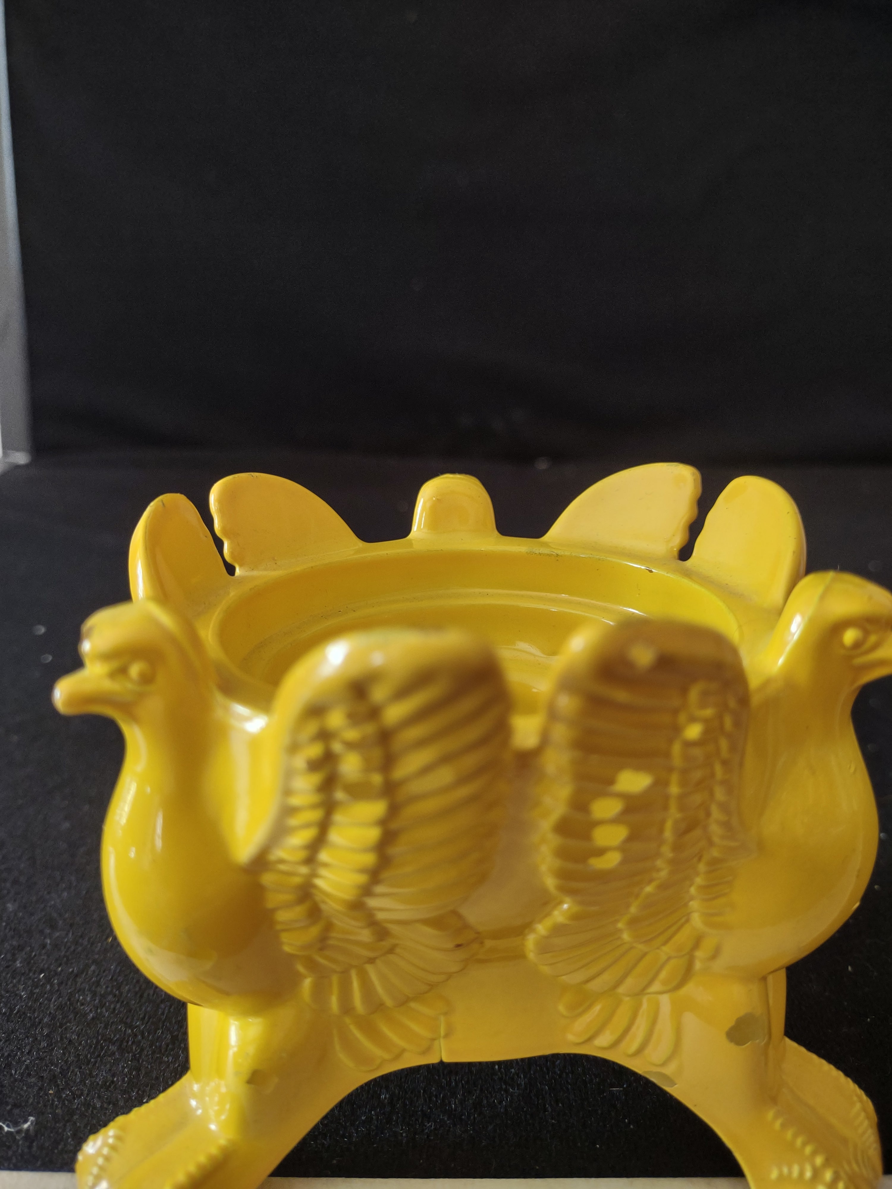 Vintage Jeannette Glass Yellow 3 Eagle/Dove Candle Holder/Egg Cup (Lot 3967)
