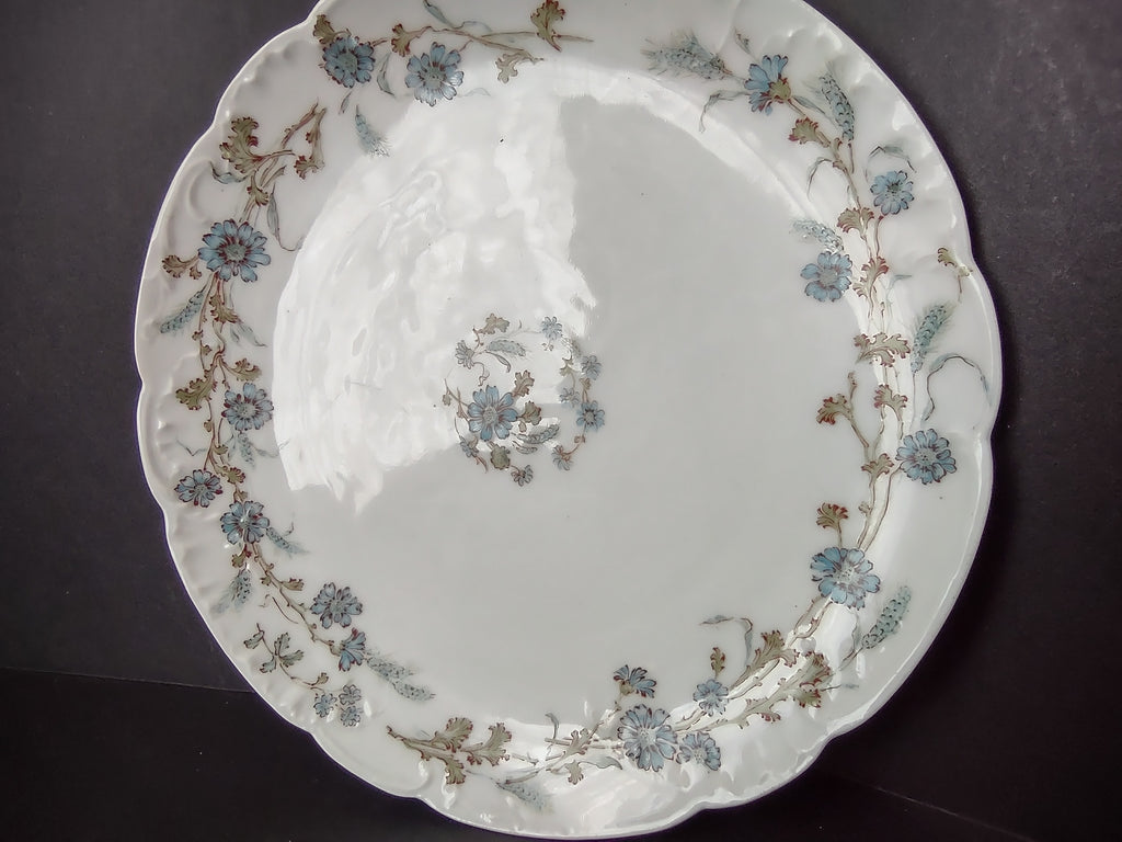 Haviland Limoges Dessert Plate Blue Flower French Chic (lot 994)