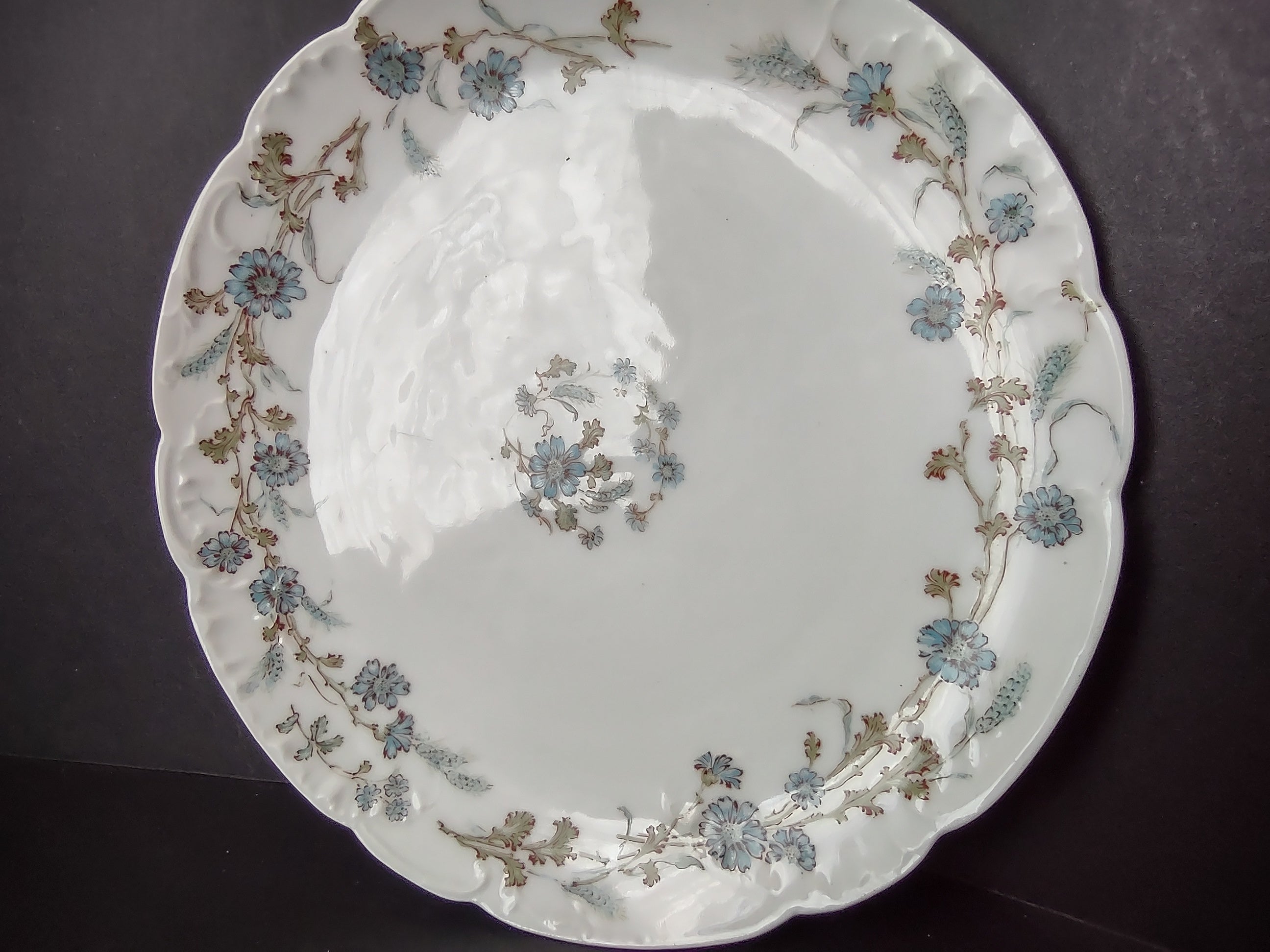 Haviland Limoges Dessert Plate Blue Flower French Chic (lot 994)