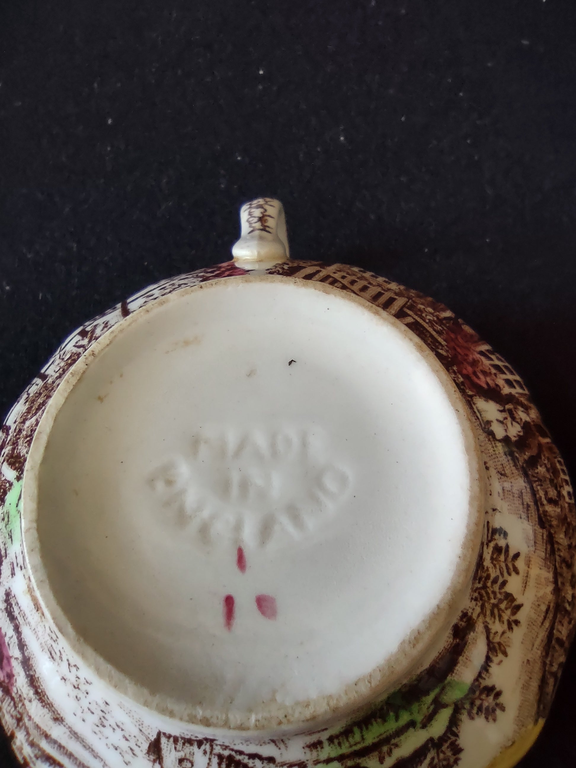 Vintage Johnson Bros Teacup Saucer Ironstone Olde English Countryside (Lot 5536)