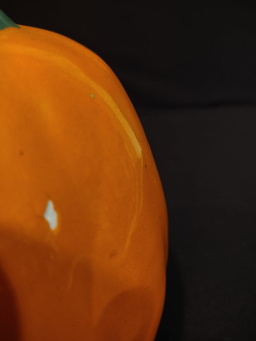 Vintage Ceramic Lighted Smiling Pumpkin (Lot 3109)