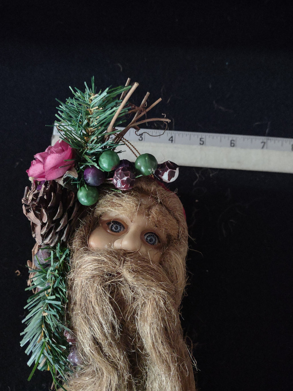 Primitive Rustic Christmas Old World St. Nicholas Wall Door Decoration (Lot 4517
