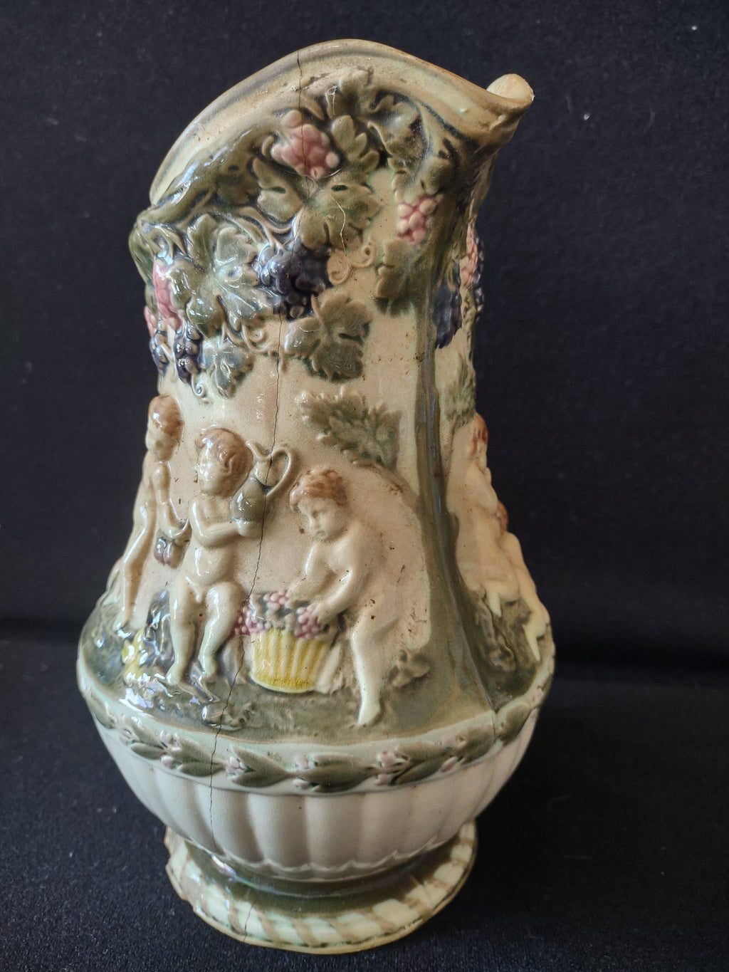 Vintage Ceramic Cupid Cherub Grape Vase Heavy Crazing IMPERFECT (lot 5523)