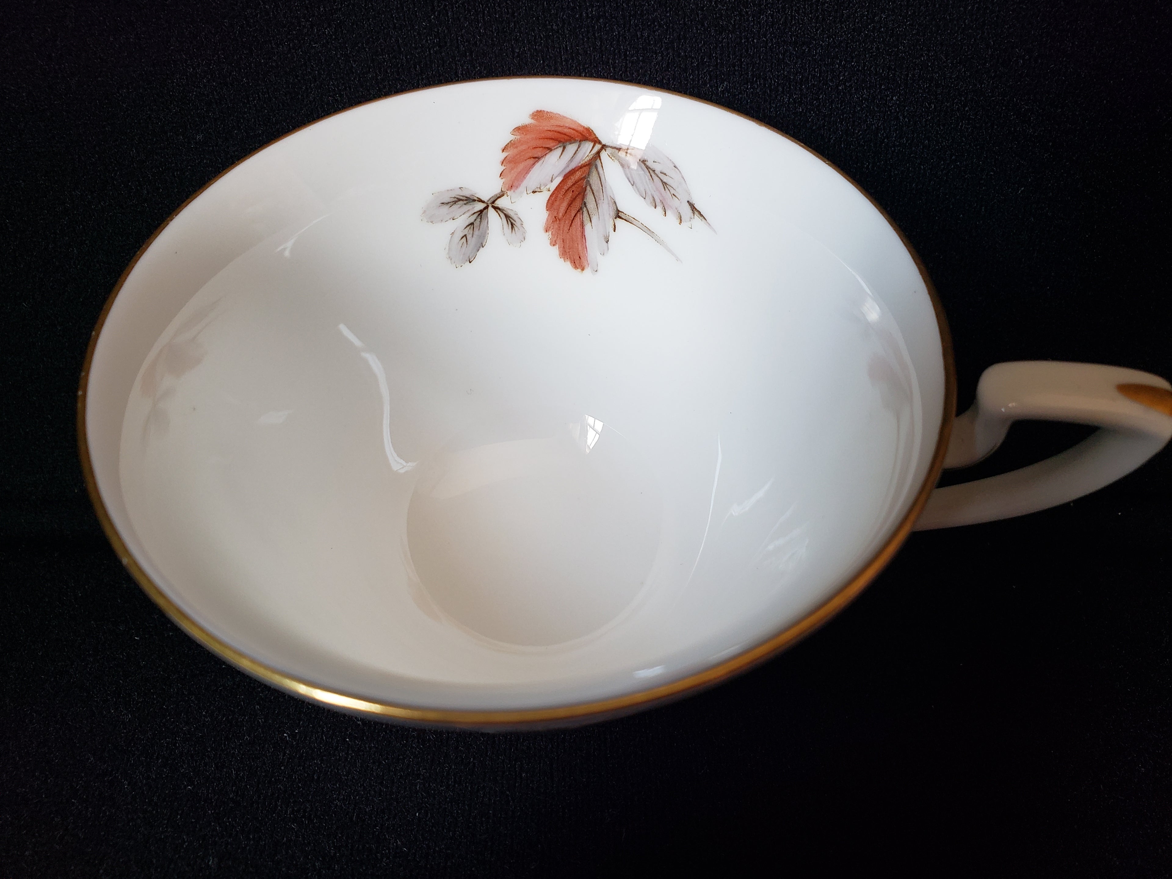Vintage Royal Worcester Fraises Des Bois Tea Cup ONLY (lot 2110)
