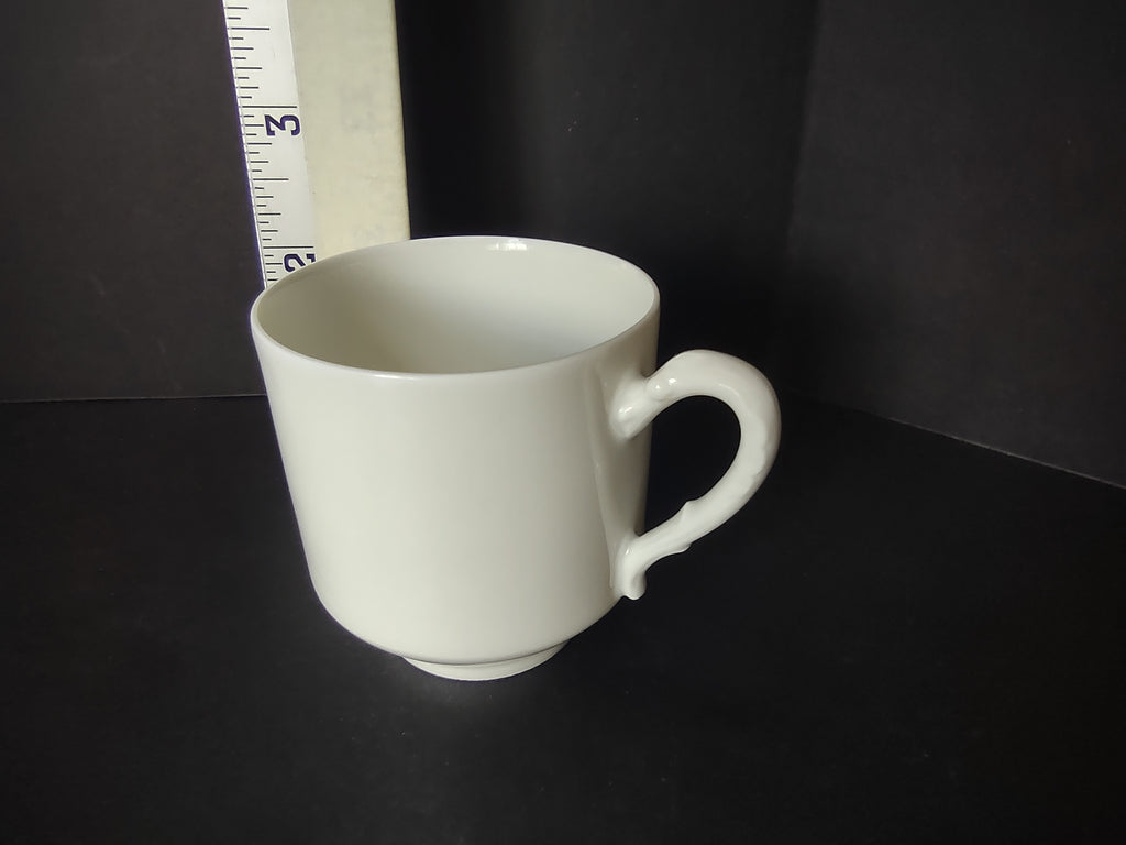 Haviland France Limoges Demitasse Cup and Saucer Plain White (lot 1027)